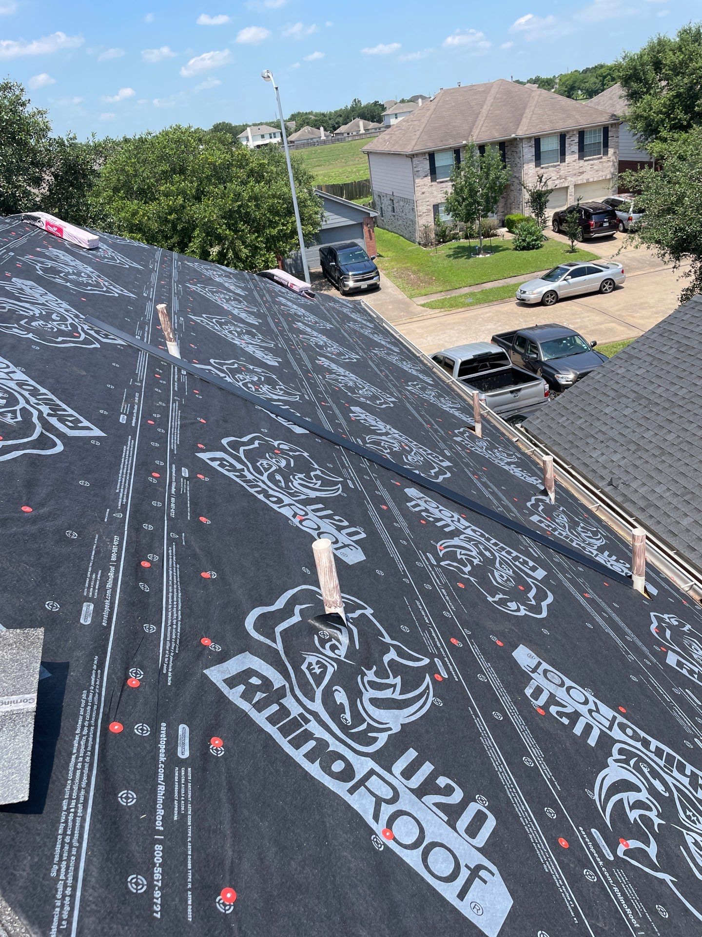 Residential Roofing Installation using Owen's Corning Duration (Lifetime) Shingles by Roof Repair Company