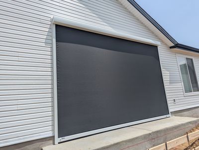 Motorized Screens using Progressive MagnaTrack Screens