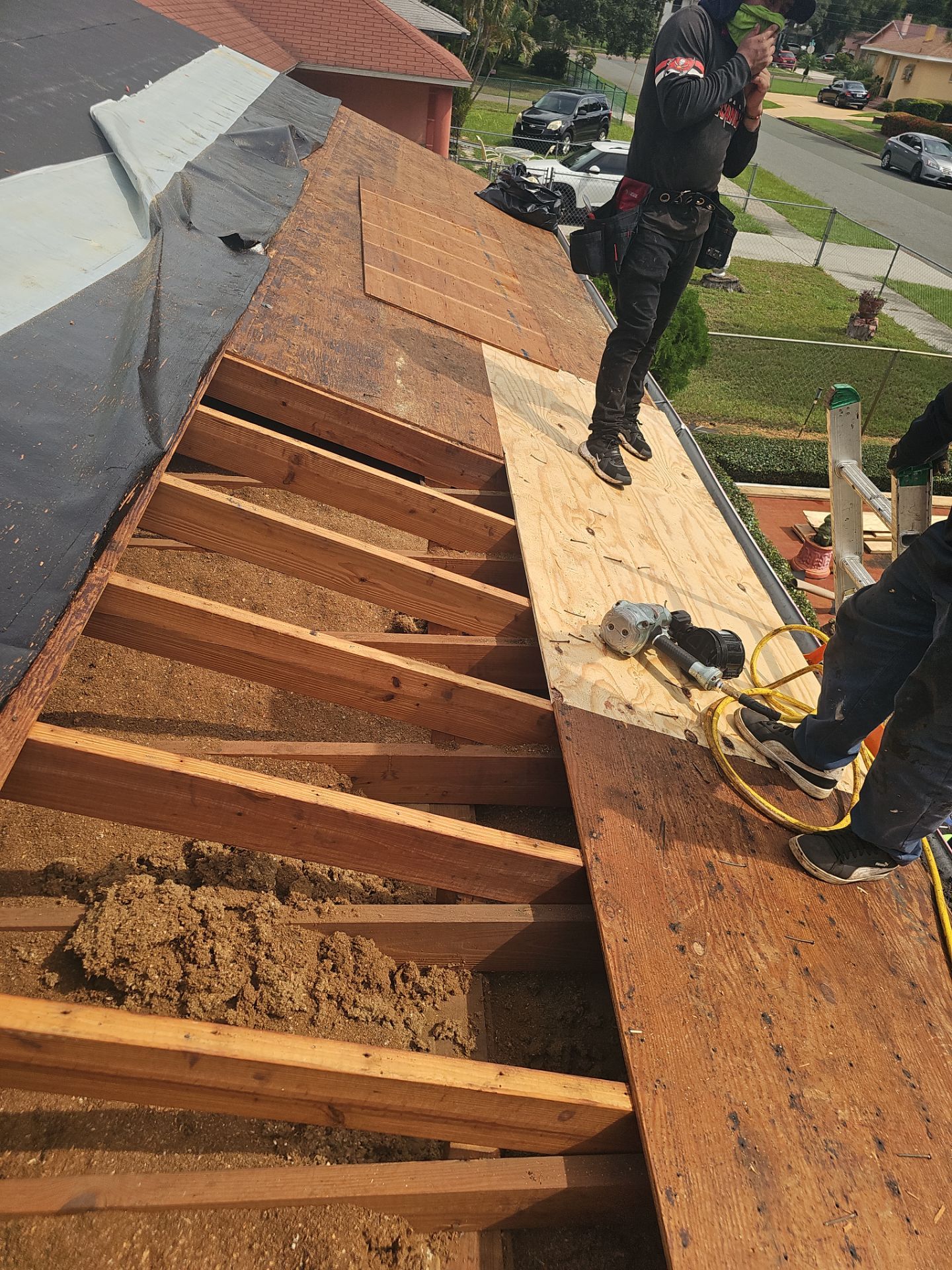 Project in St. Petersburg 33705 by Mitchell Roofing Company LLC 
