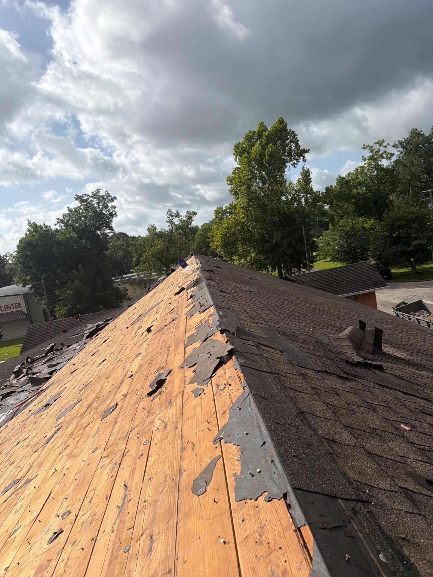 Roof Replacement in Sweeny TX by Roof Repair Company