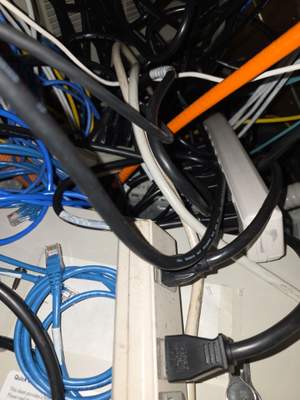 Structured cabling installation by CimaSolutions