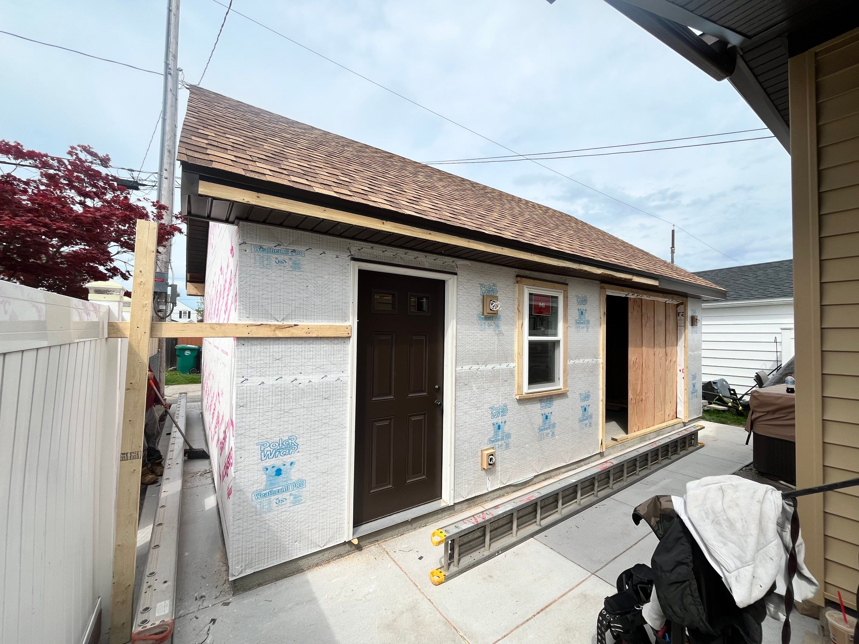 Garage by Ivy Lea Construction