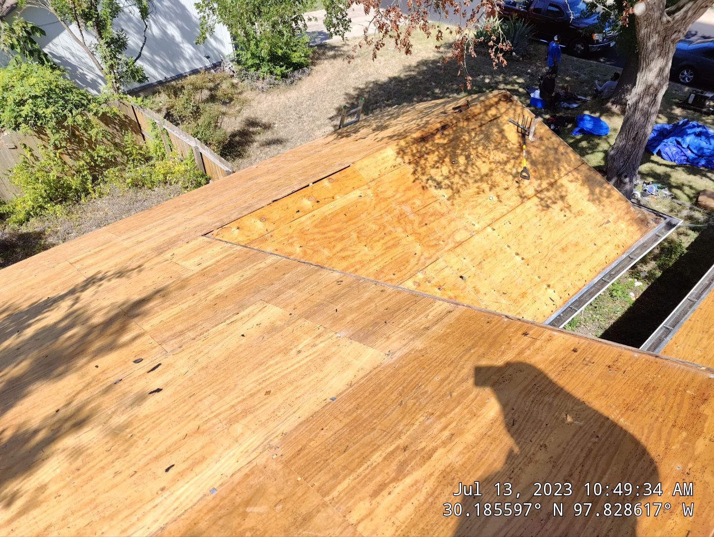 Residential Roofing Installation using Owens Corning Oakridge Estate Grey by DeZign Roofing & Exteriors