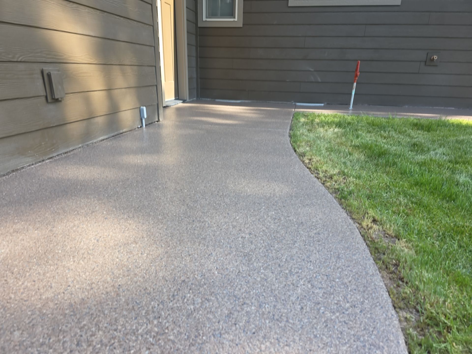 Entryway Transformation using Adobe by Croc Coatings, LLC