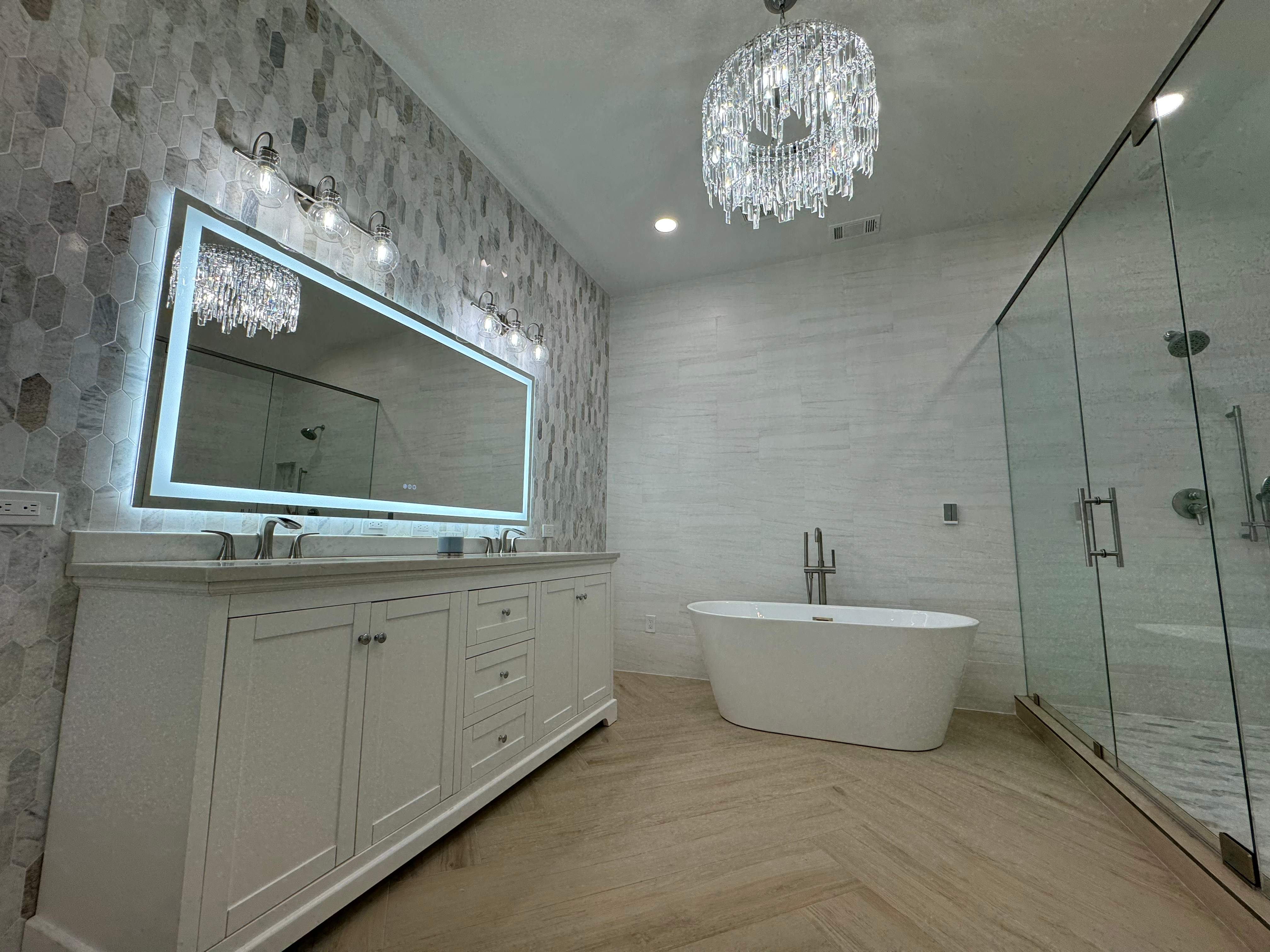 Full master bathroom renovation by Prudencio
