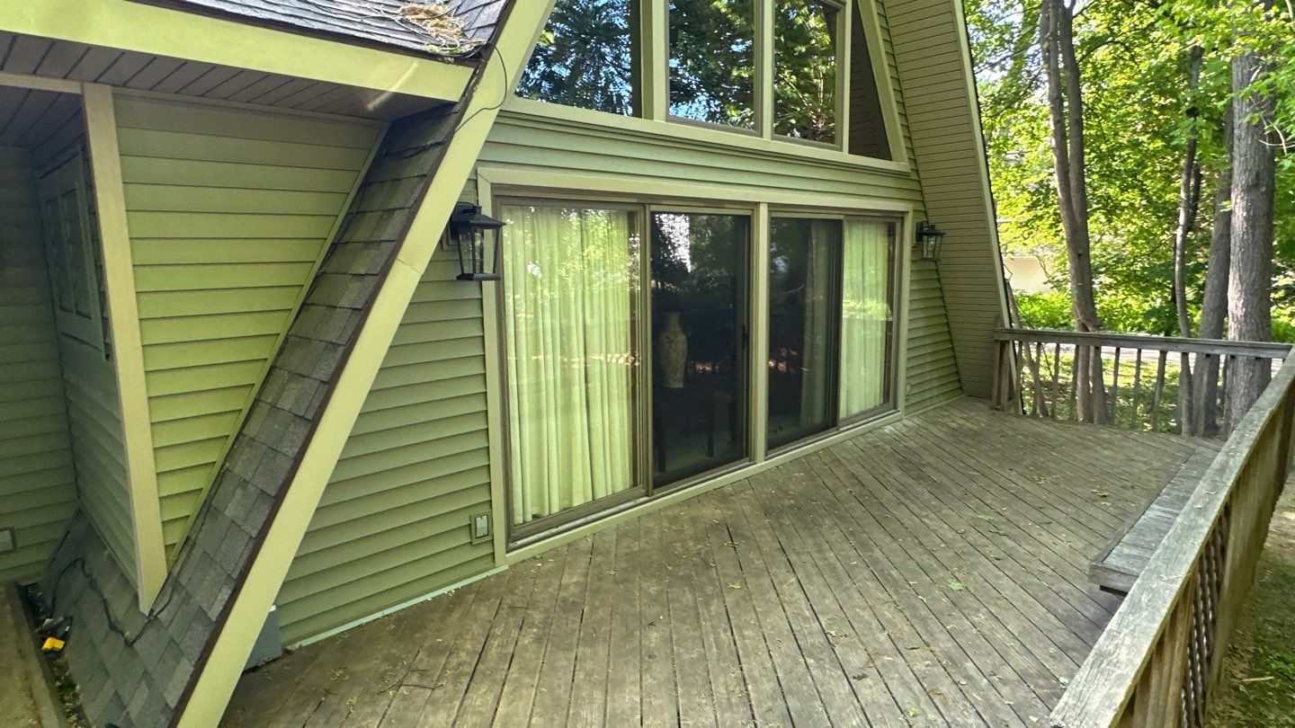 Siding Replacement using CertainTeed Restoration Classis D4 by 180 Contractors