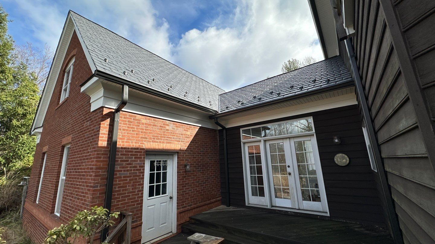 Clifton Multi-Trade Restoration: DaVinci Single Width Slate in Slate Black by RM Banning, Inc.