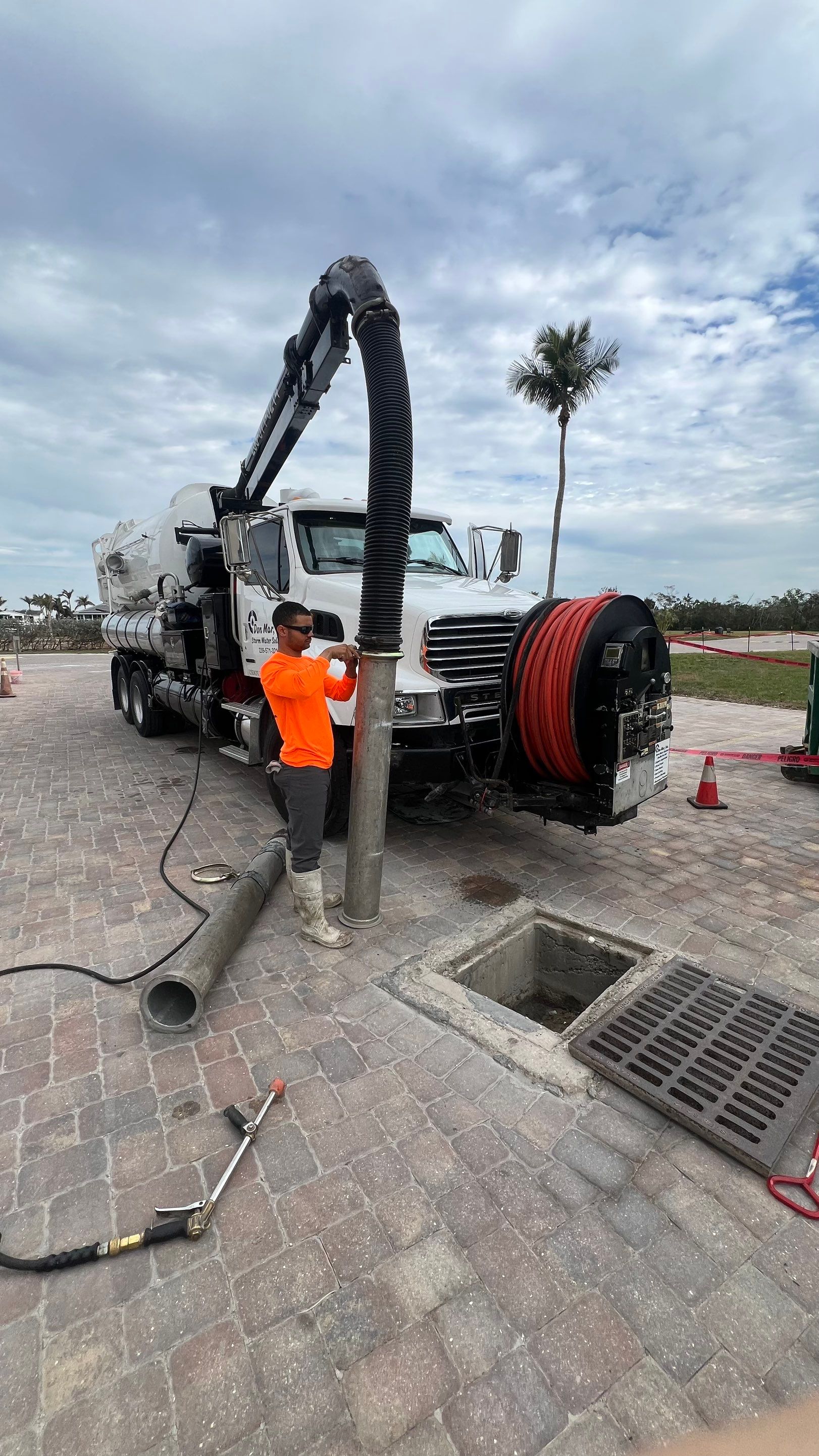 Bonita Springs Condo Stormwater System Maintenance by Don Mar, Inc. Storm Water Solutions