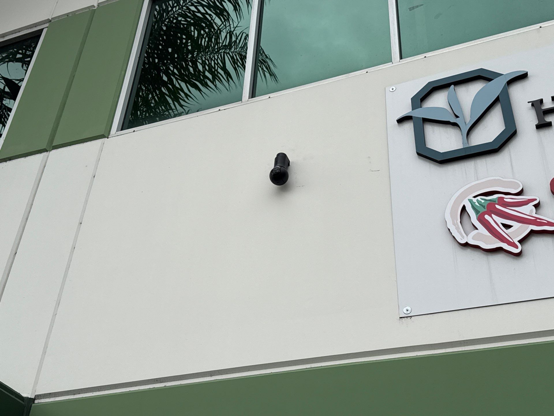 Warehouse / Storage Facility using Ubiquiti IP Cameras by Ring and Ping Inc.