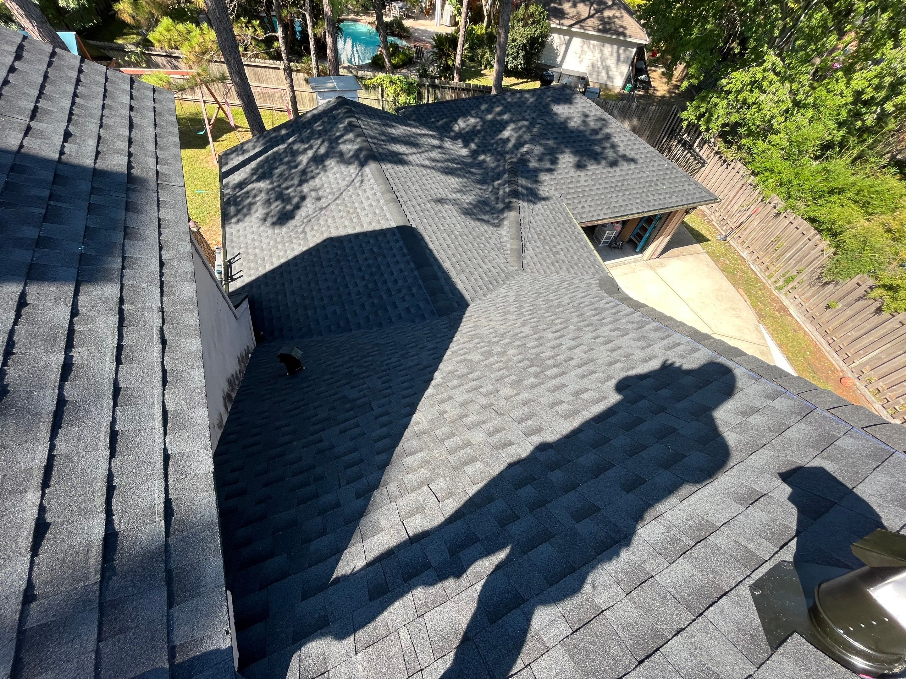 GAF HDZ - Charcoal by Elite Roofing LLC