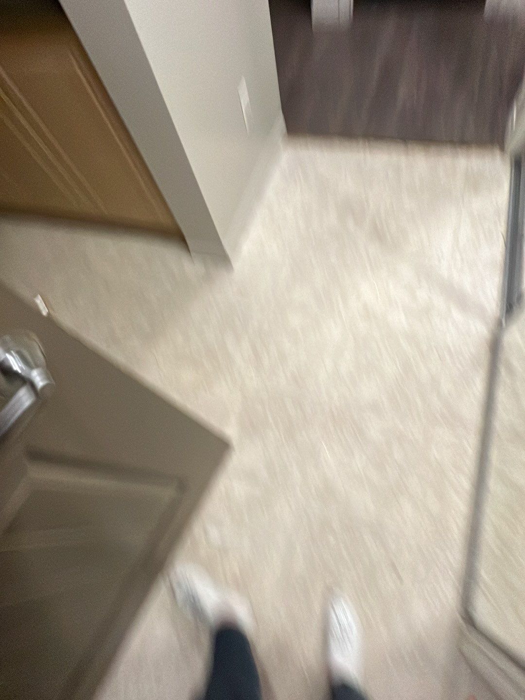 Moveout Clean - Very dirty by Tidyups Cleaning Service Inc