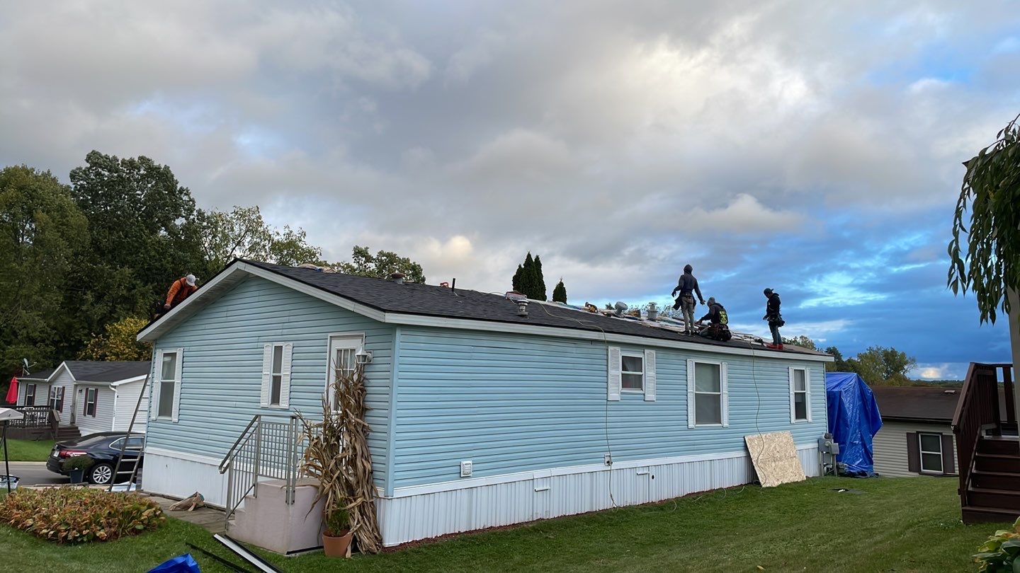 Roof Replacement using CertainTeed Landmark by 180 Contractors