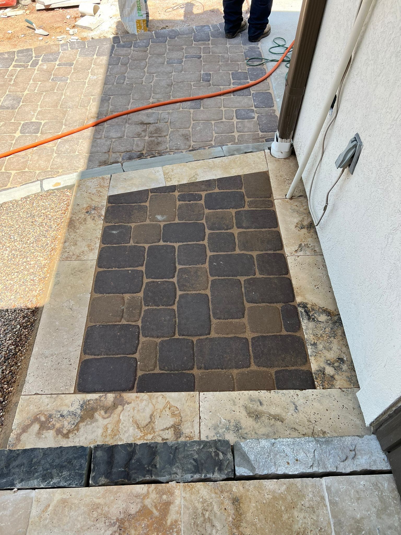 🏡 Duane’s Complete Retainer Wall & Hardscape Walkway by Texas Urban Elements