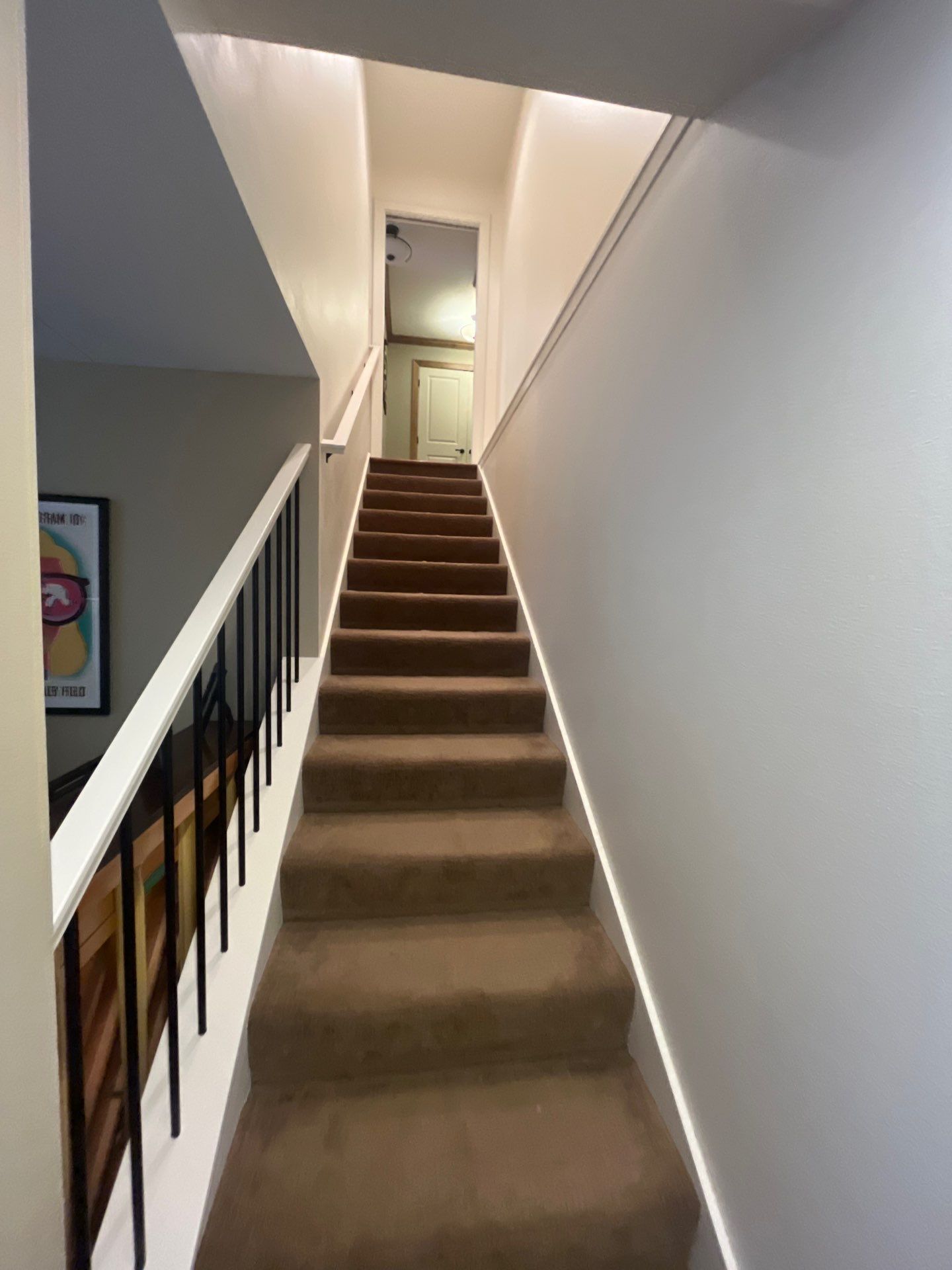 Sioux Falls Interior Painting with Custom Wainscoting and Decorative Wallpaper by Select Painting, Coatings & Garage Cabinets