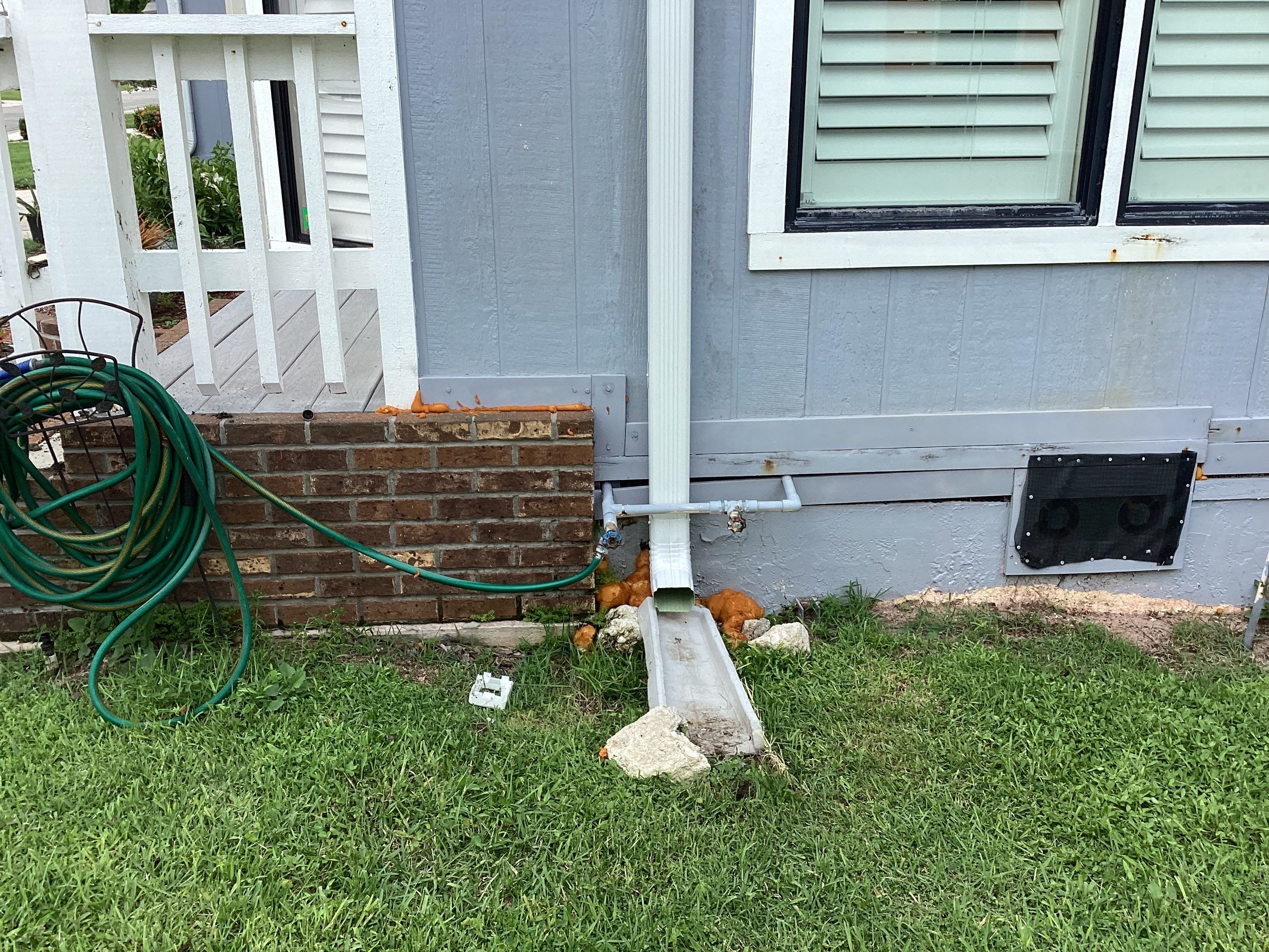 6 Inch Seamless Gutters using K-Style Gutters by Gutter Professors