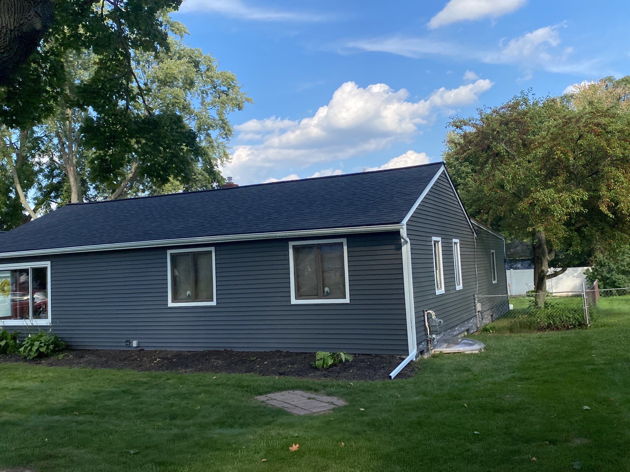Roof Replacement using Owens Corning by 180 Contractors