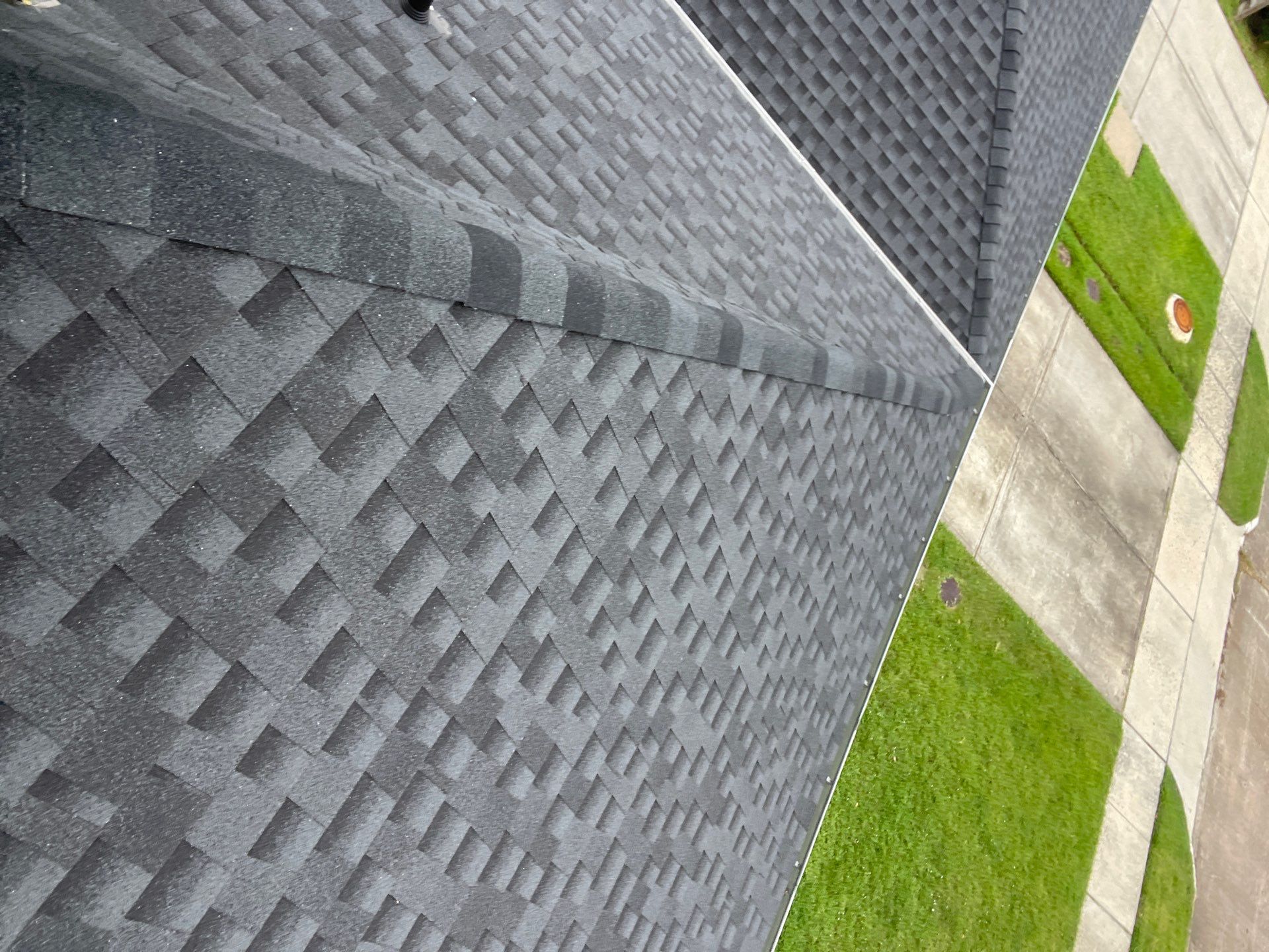 GAF HDZ - Charcoal by Elite Roofing LLC