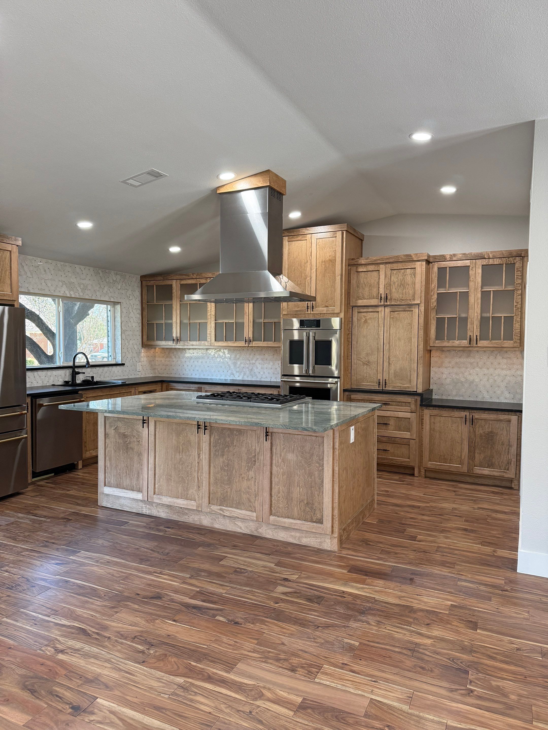 Custom Kitchen Remodel & Load Bearing Wall Removal: Dallas, TX 