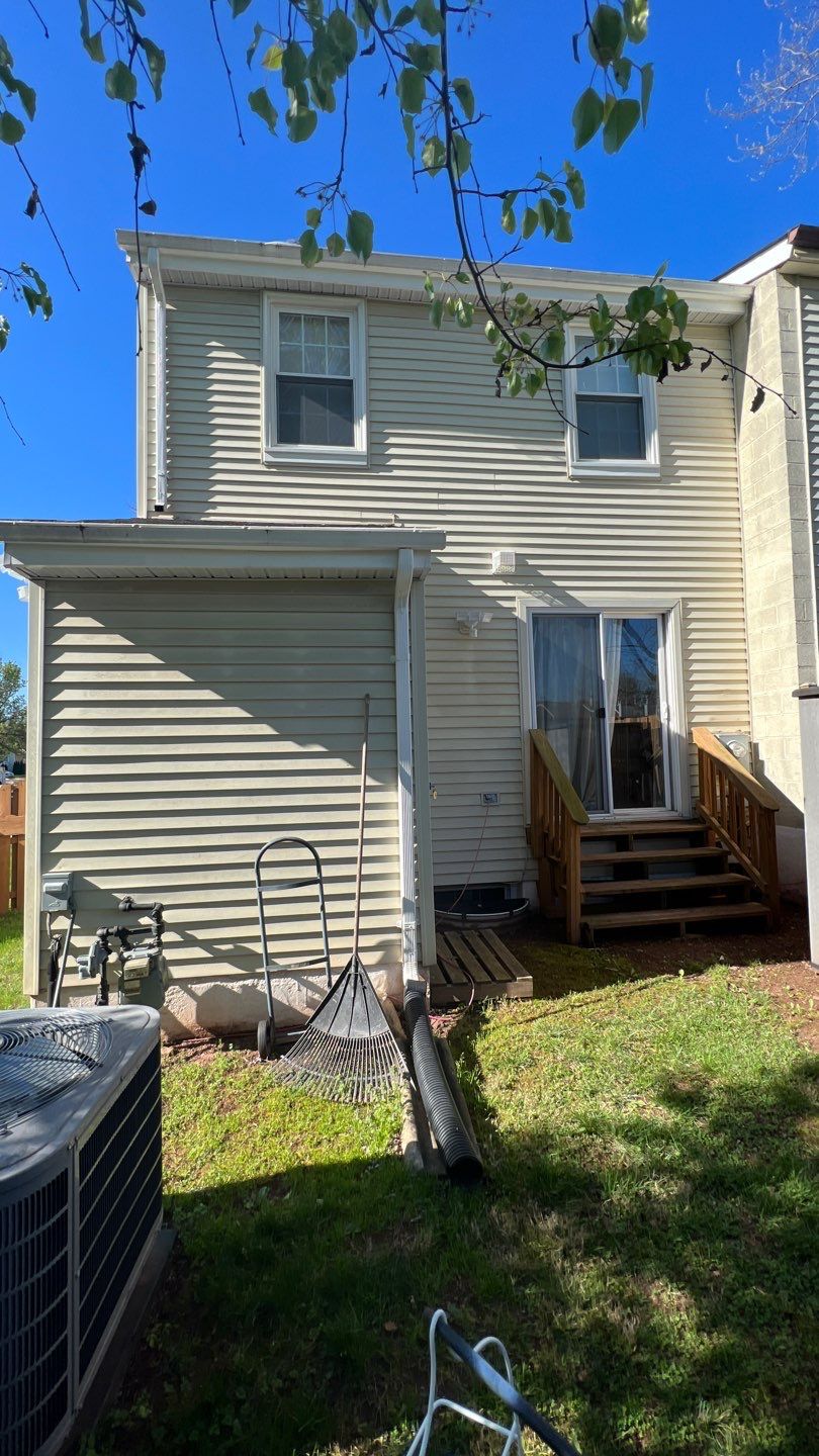 Centreville: CertainTeed Monogram Siding in Sandstone Beige by RM Banning, Inc.