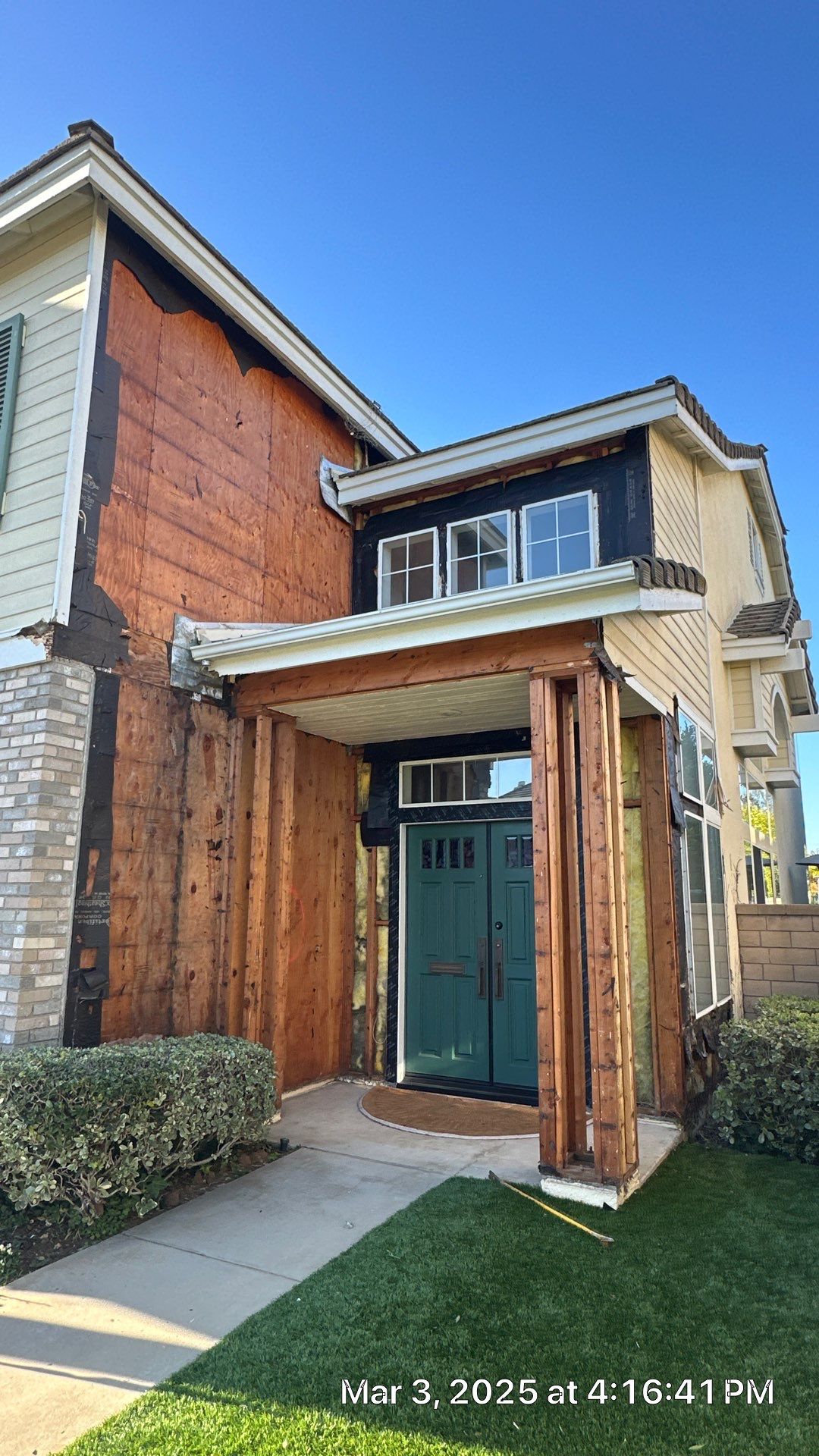 Project in Los Angeles by New Era Siding Inc 