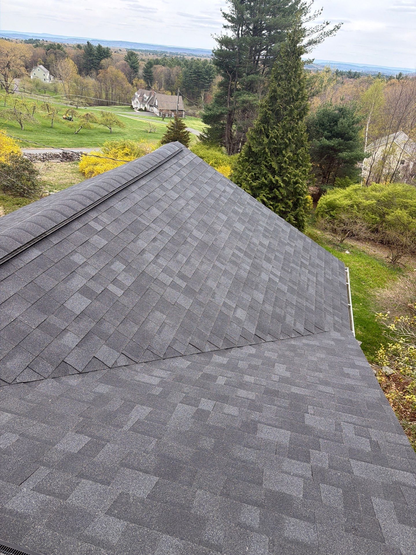 Owens Corning Duration: Onyx Black in East Hartland, Connecticut by Golden Shield Roofing
