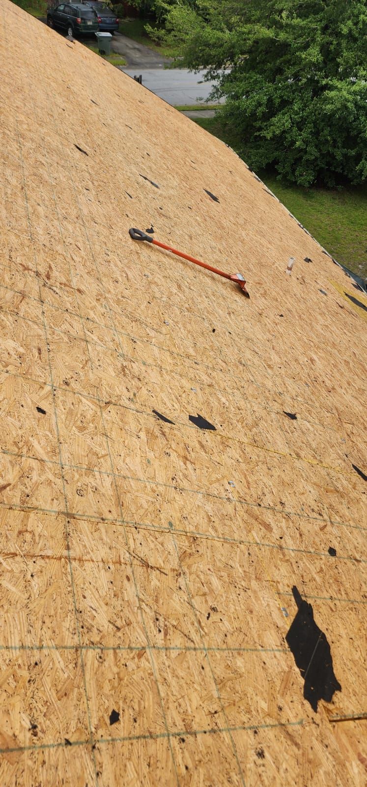 Residential Roofing Installation using Atlas Pinnacle Pristine Oyster Shell by Talya Roofing