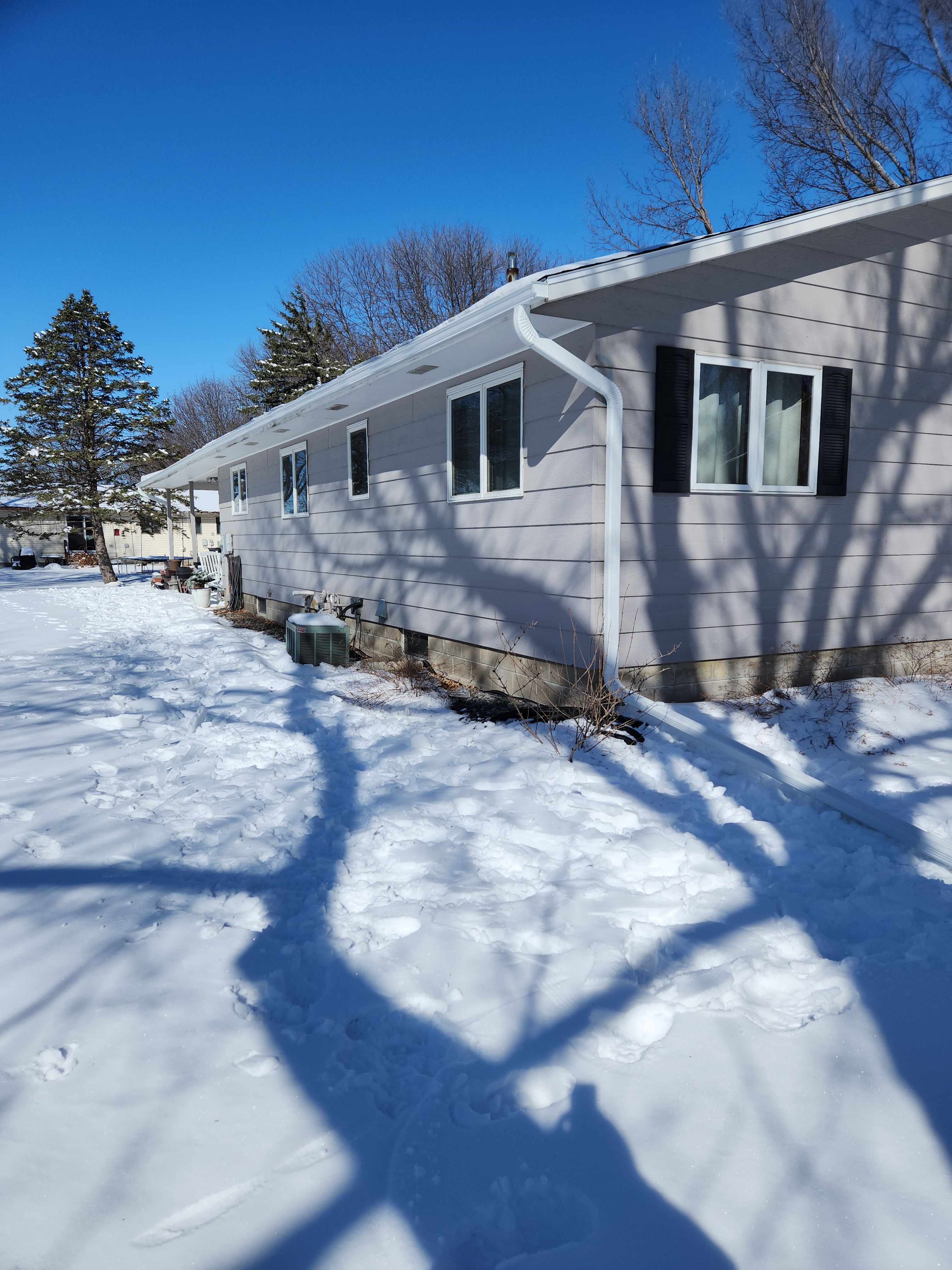 5" Gutters in Willmar by Next Level Seamless Gutters / Exteriors Inc.