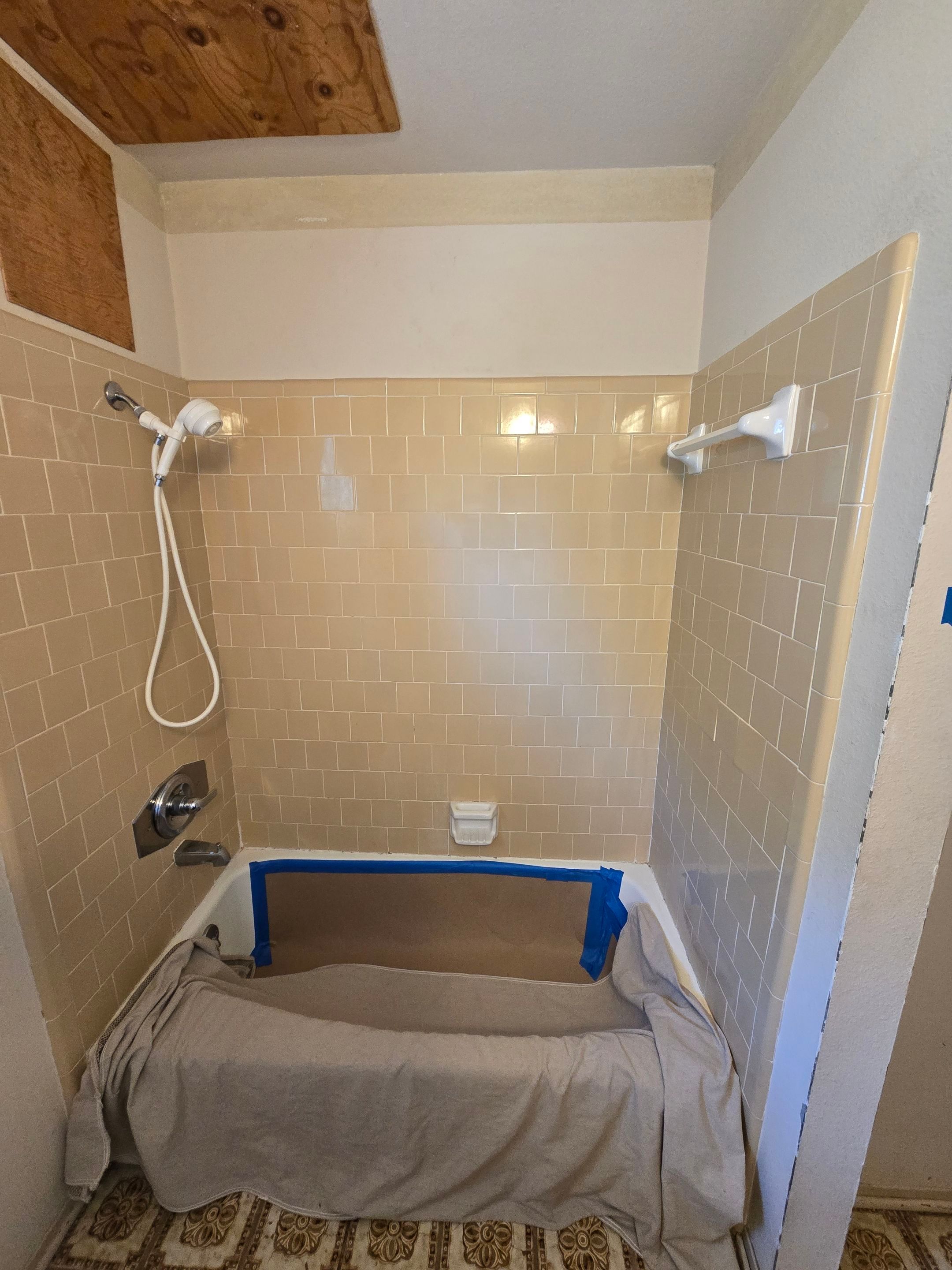 Pipe Creek 1970s Bathroom Gets New Look by Legacy Bath and Kitchen 