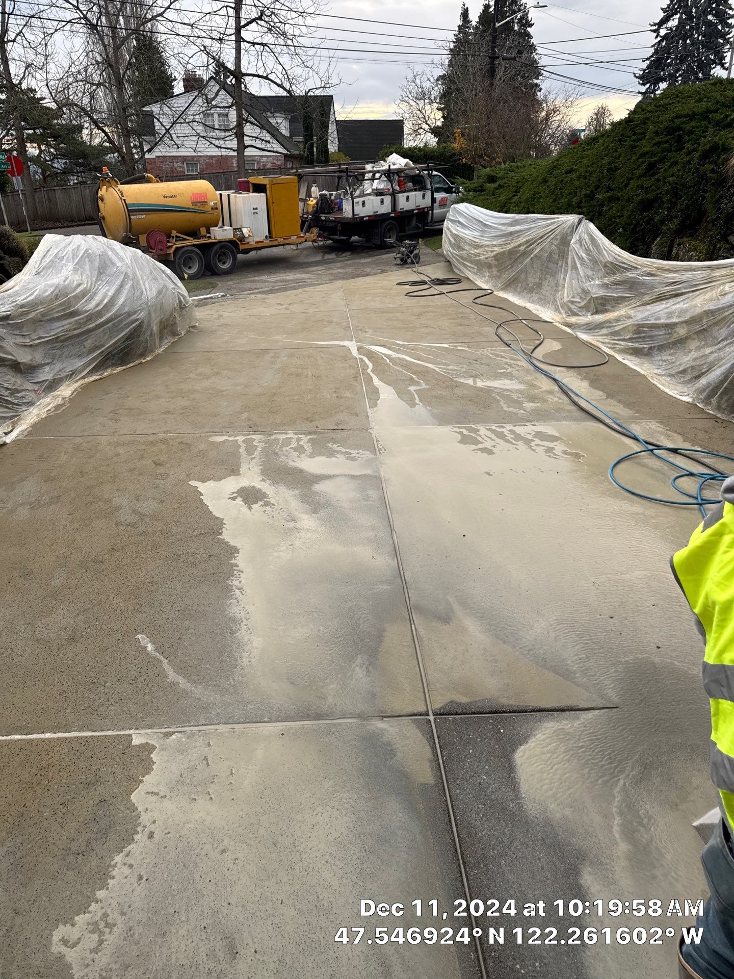 Concrete Driveway Repair | Seattle  by Jireh Asphalt & Concrete Inc 