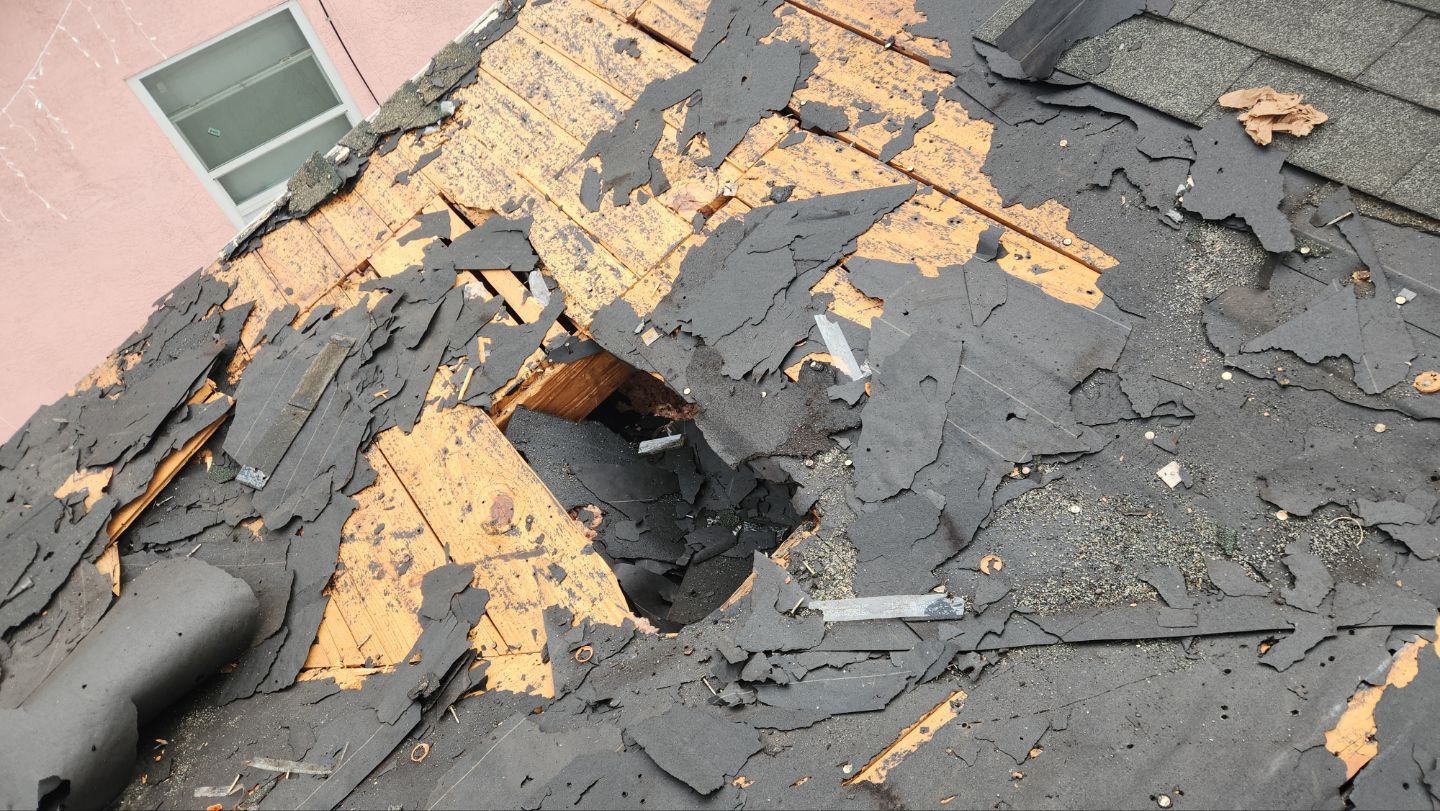 Project in St. Petersburg 33711 by Mitchell Roofing Company LLC 