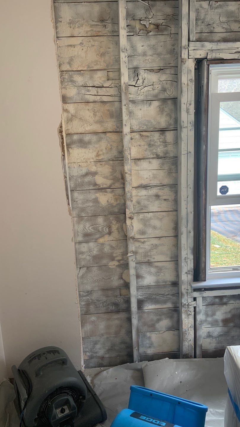 Roof/Siding Leak by Chicagoland Water Medics