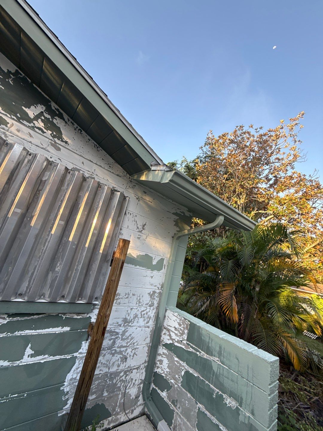 Project in St. Petersburg 33710 by Mitchell Roofing Company LLC 