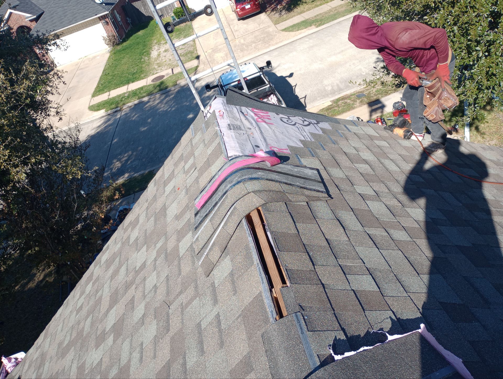 Residential Roofing Installation using Owen's Corning Duration (Lifetime) Shingles by Roof Repair Company