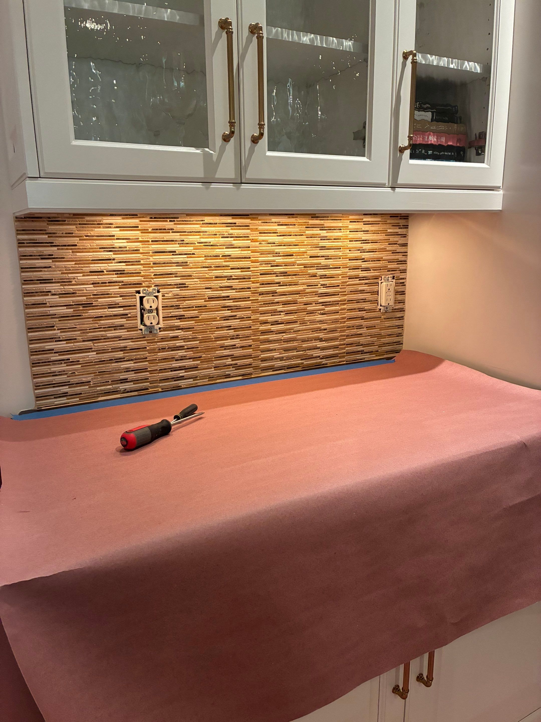 Brentwood Backsplash by Footprints Floors of Nashville