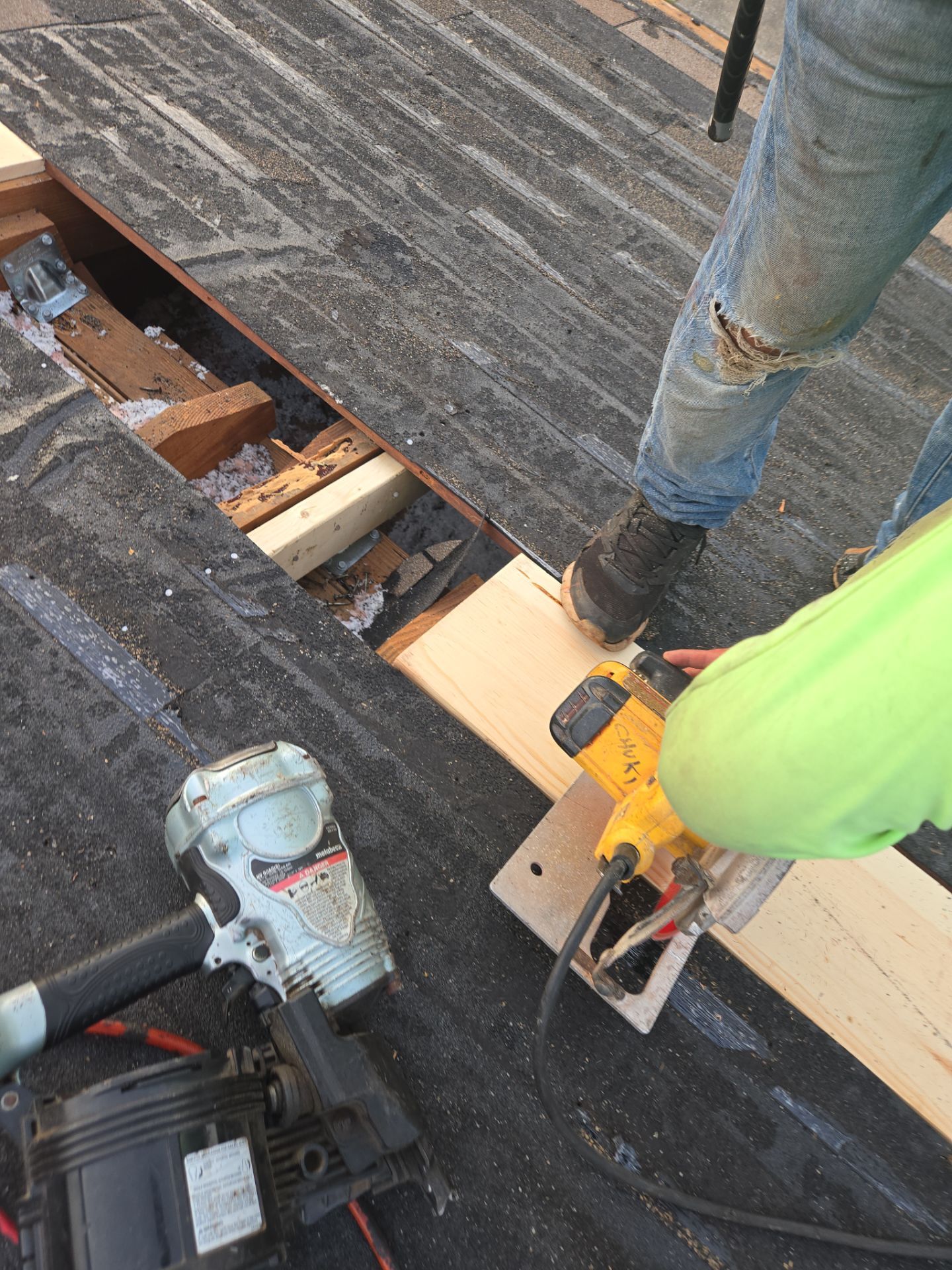 Project in St. Petersburg 33713 by Mitchell Roofing Company LLC 