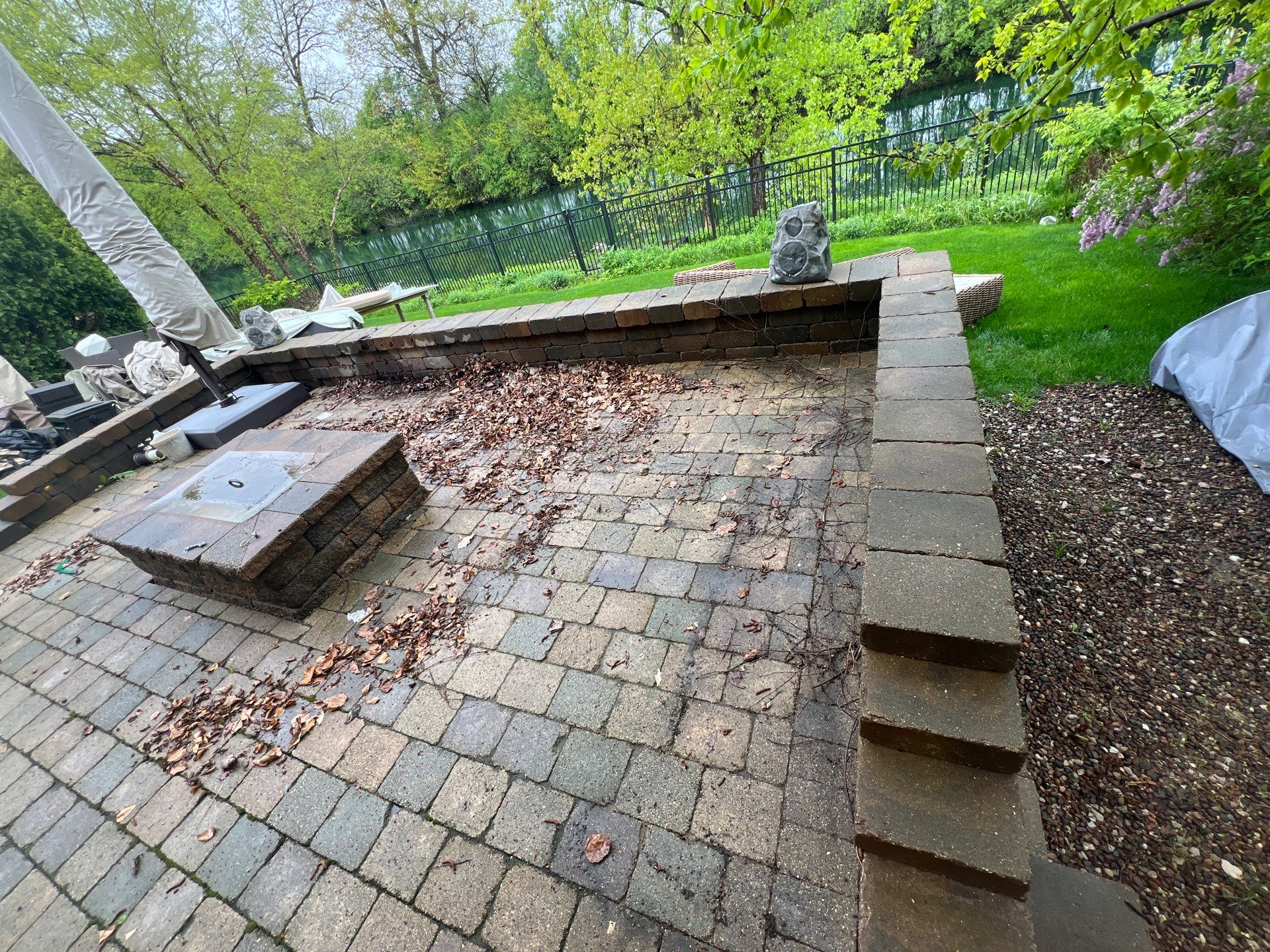 dryvit using Algaecide, soft wash soap by Northern Power Washing LLC.