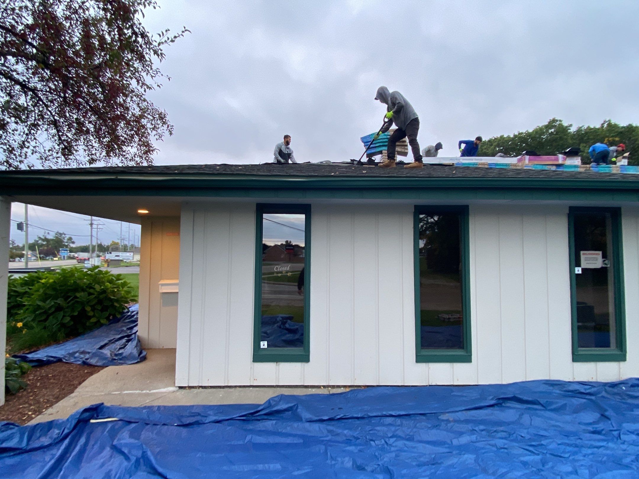 Roof Replacement using CertainTeed Landmark by 180 Contractors