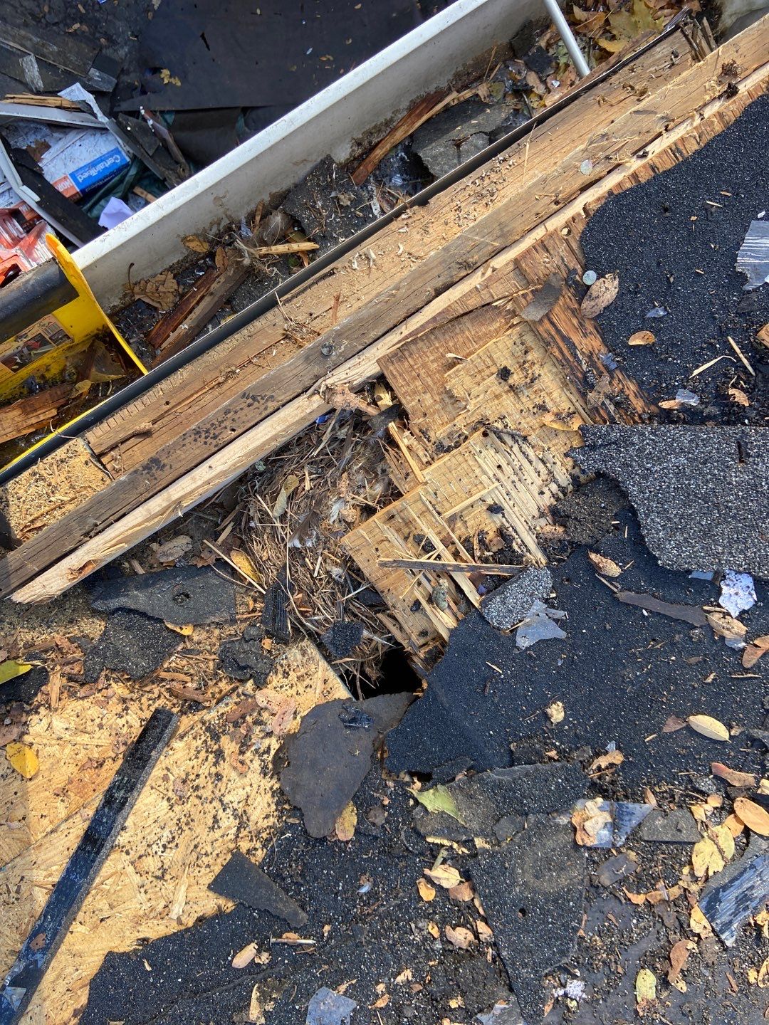 Roof Replacement using CertainTeed Landmark by 180 Contractors