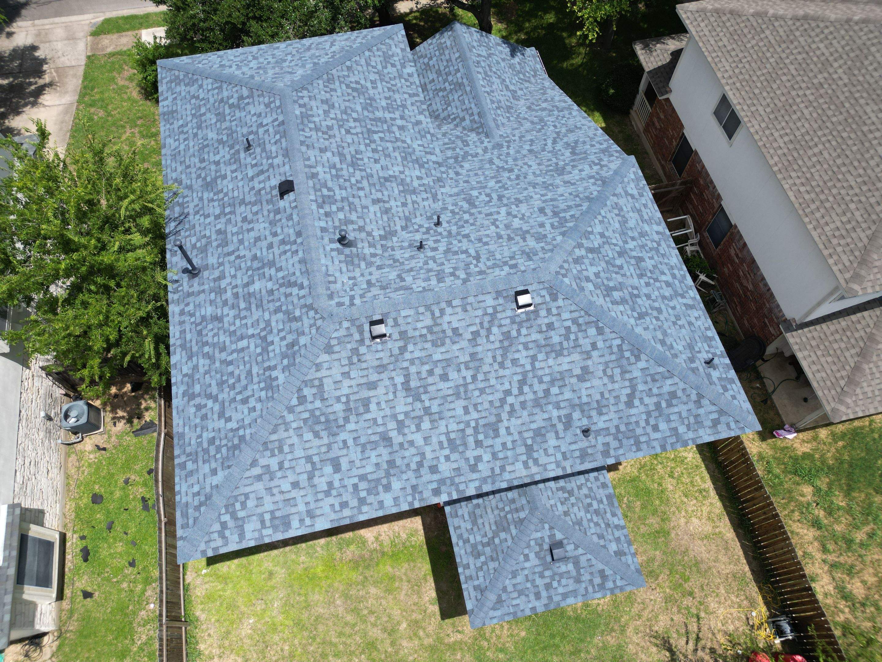 Harbor Blue - Owens Corning TruDefinition Duration by RoofsOnly.com