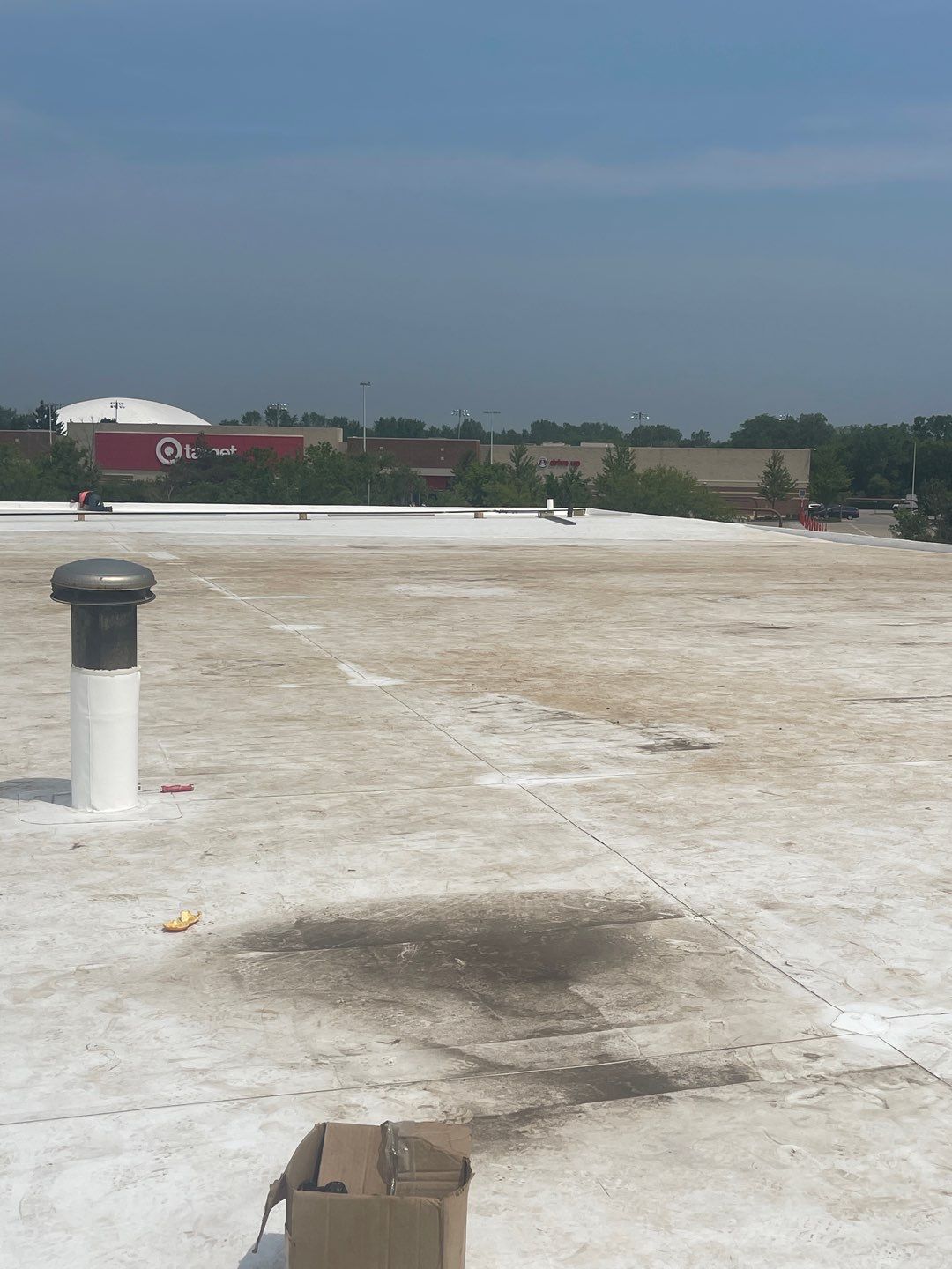 Ford Dealership - Re-Roof by Pink Roofing