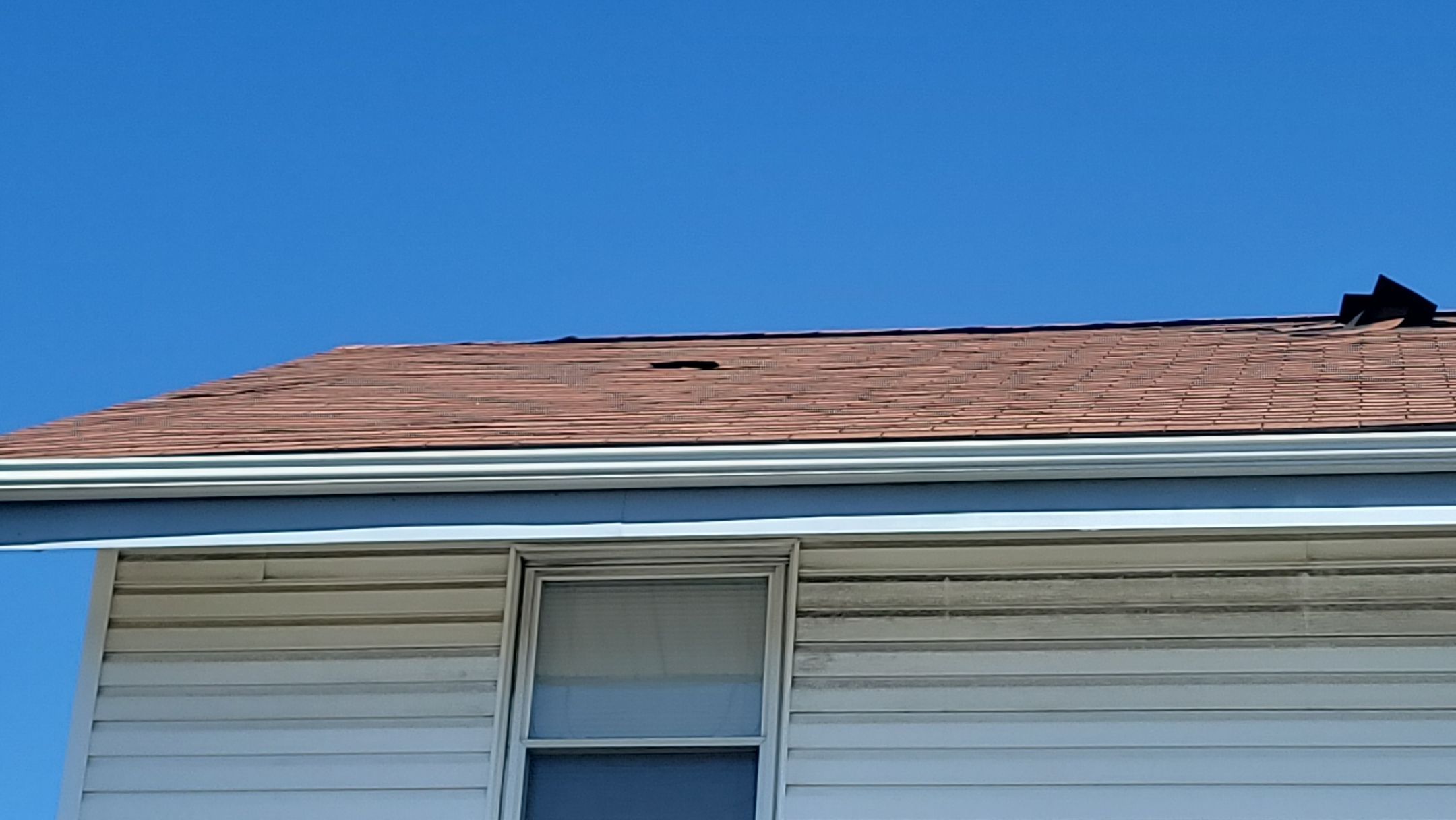 ATLAS PINNACLE COLOR: HEATHERBLEND DRIPE EDGE: WHITE by Eagle Eye Roofing