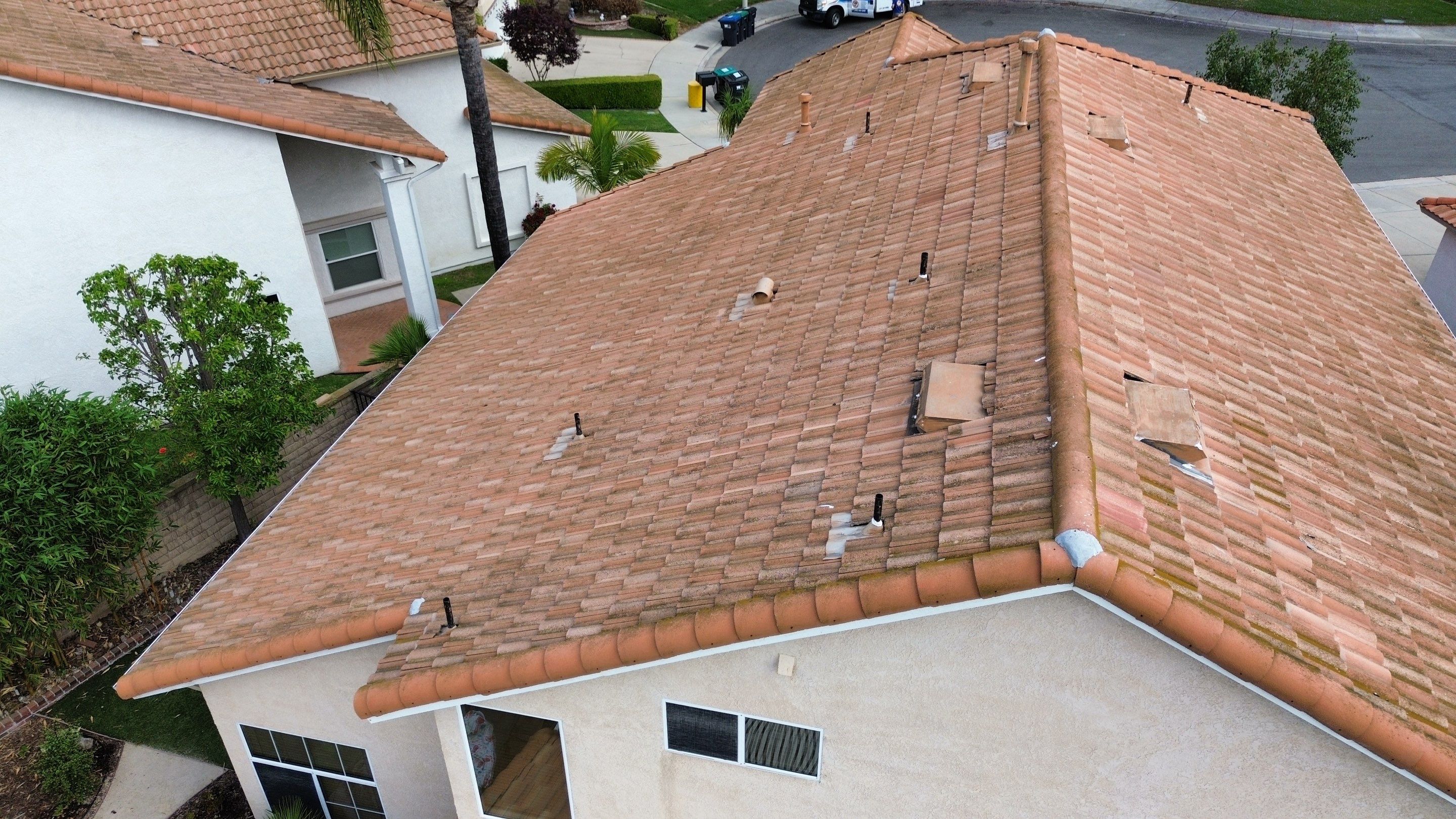 Roof Cleaning by Pirate Pete’s Power Washing