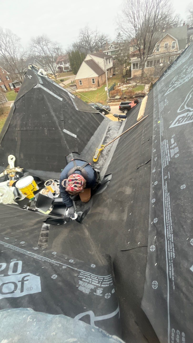 Slate Roof Removal using Atlas Storm Master Slate by Total Exteriors