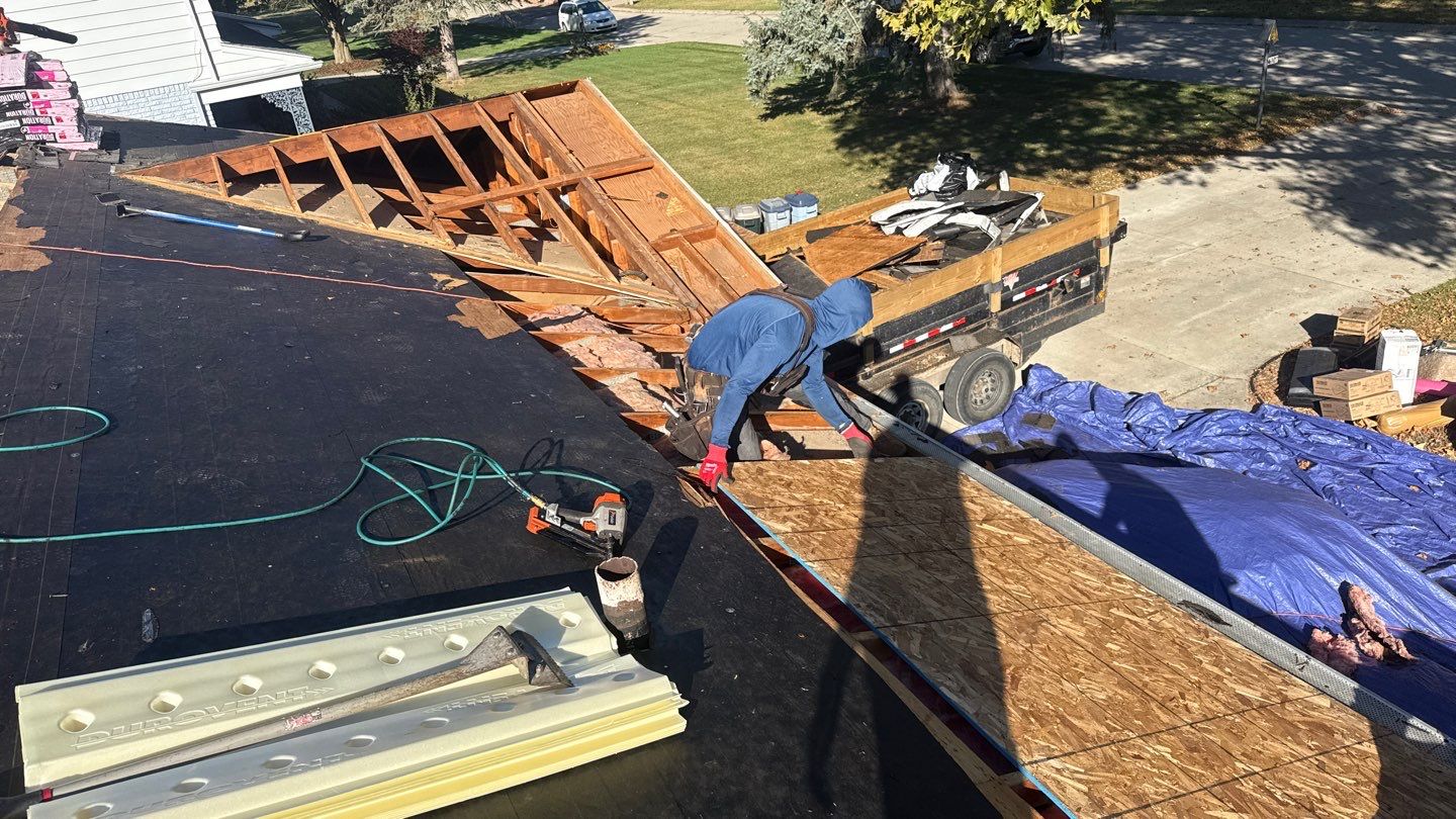 Roof Replacement using Owens Corning Williamsburg Grey by 180 Contractors