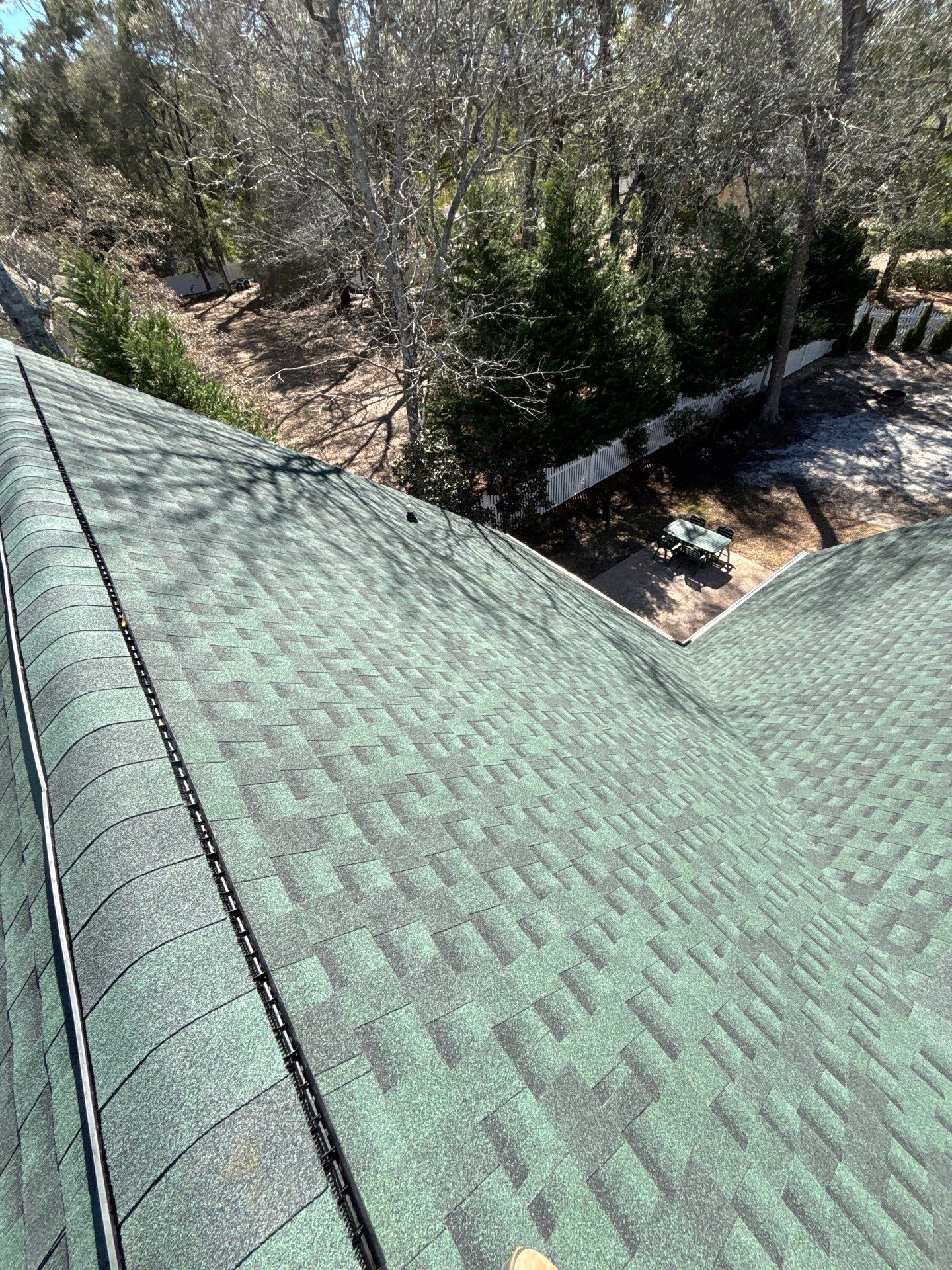 GAF HDZ - Hunter Green by Linta Roofing
