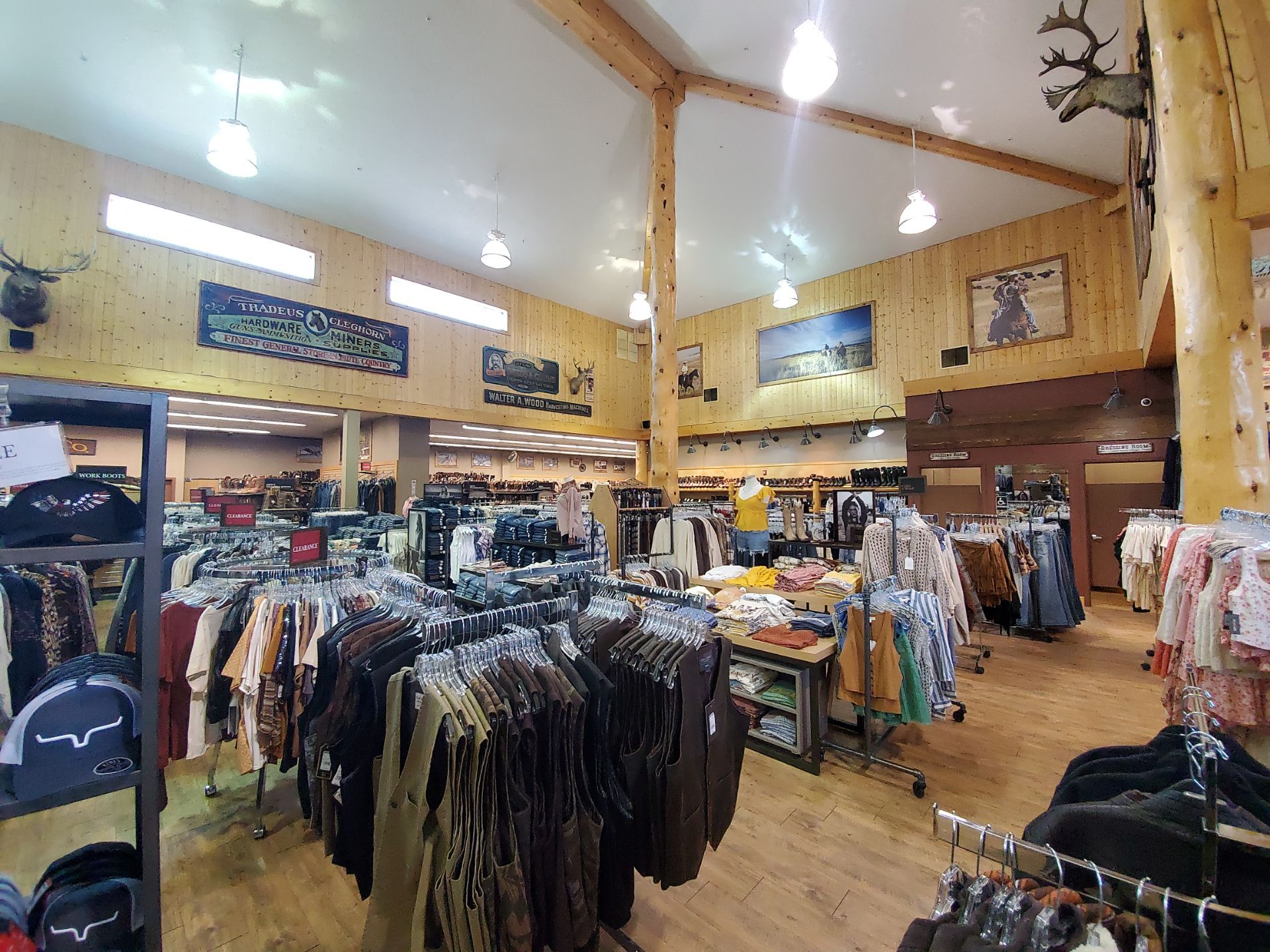 Boot Barn 0089 Bend  OR by Solis