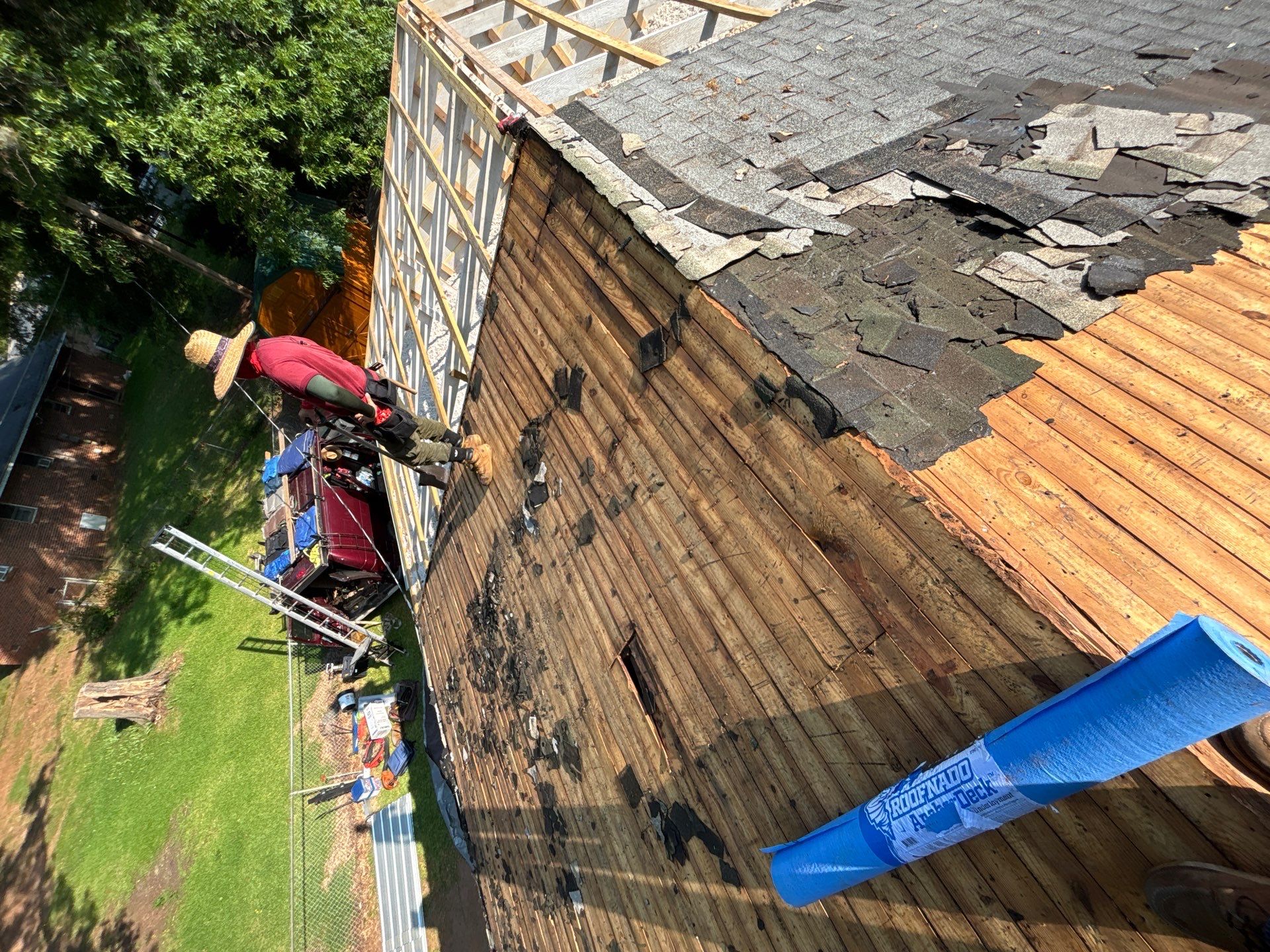 Residential Metal Roof Replacement and Installation in Anderson by Roofers LLC
