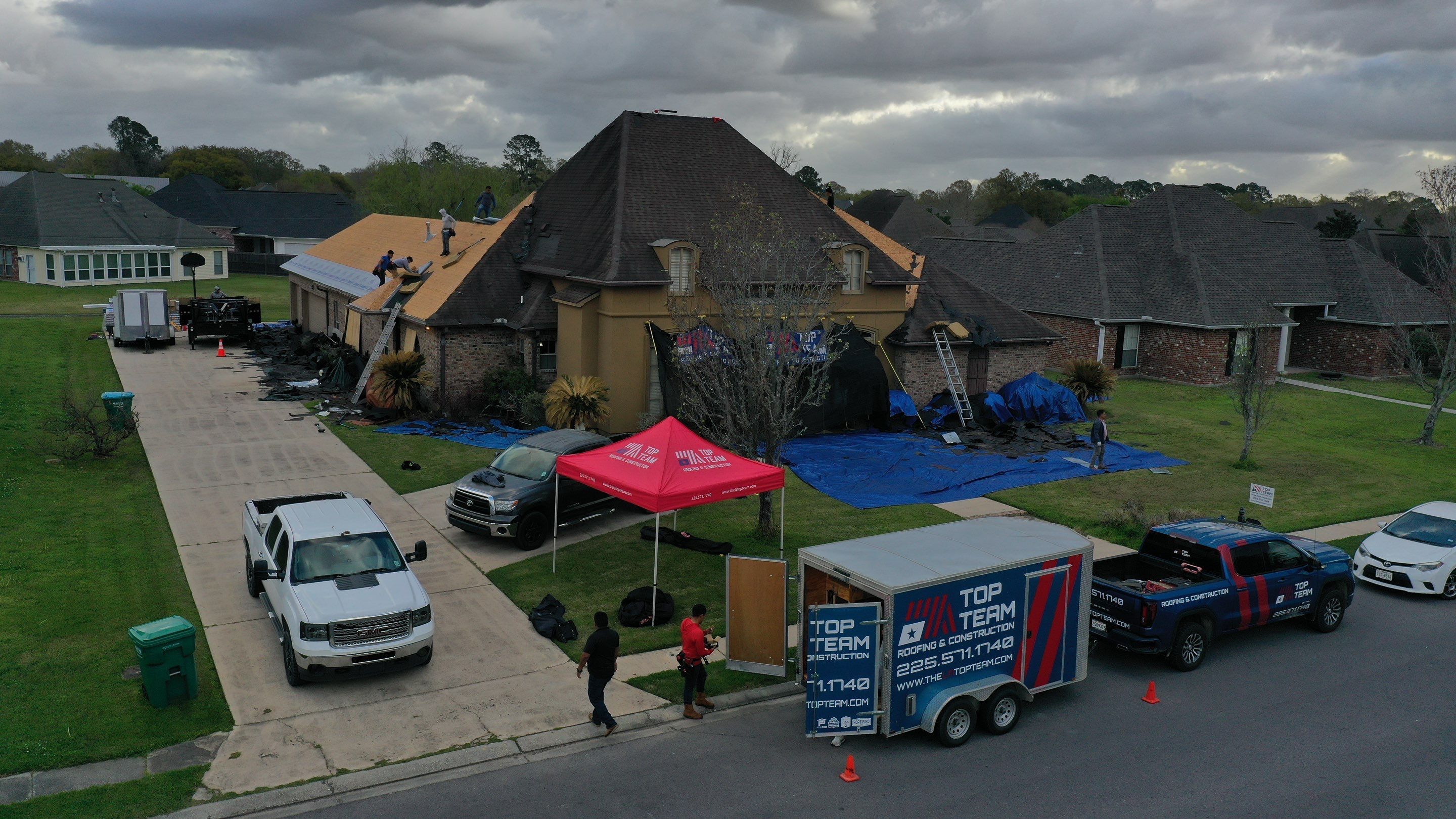 Residential Roofing Installation using Atlas Pinnacle Pristine Copper Canyon by Top Team Construction