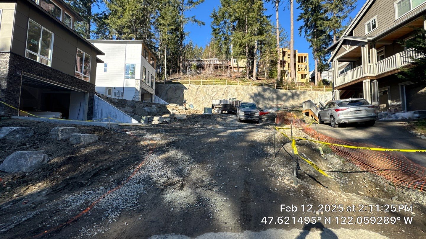Asphalt Patch Repair | Sammamish  by Jireh Asphalt & Concrete Inc 
