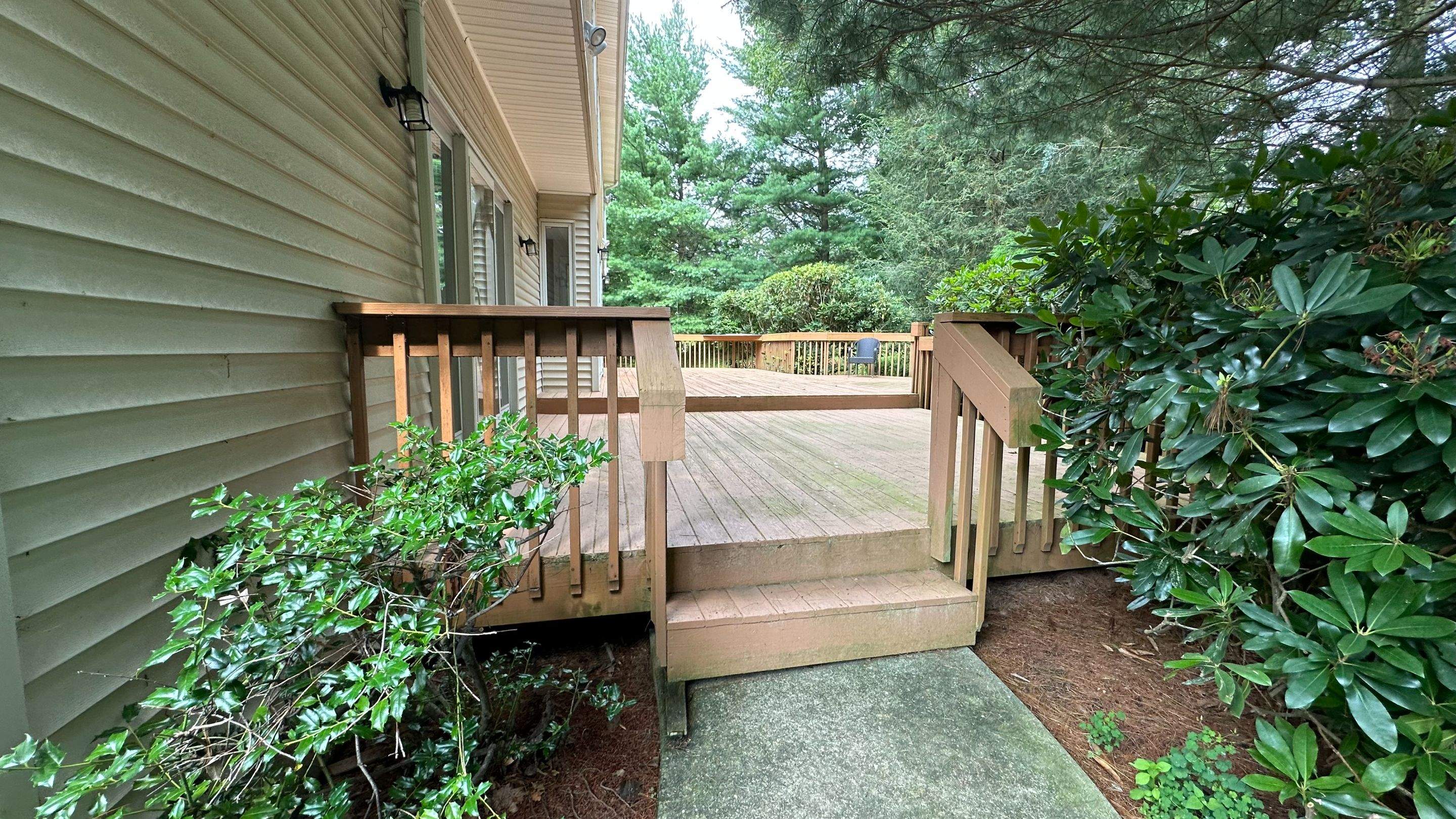 Deck Resurface using Deckorators Venture - Color Sandbar  by deck guardian
